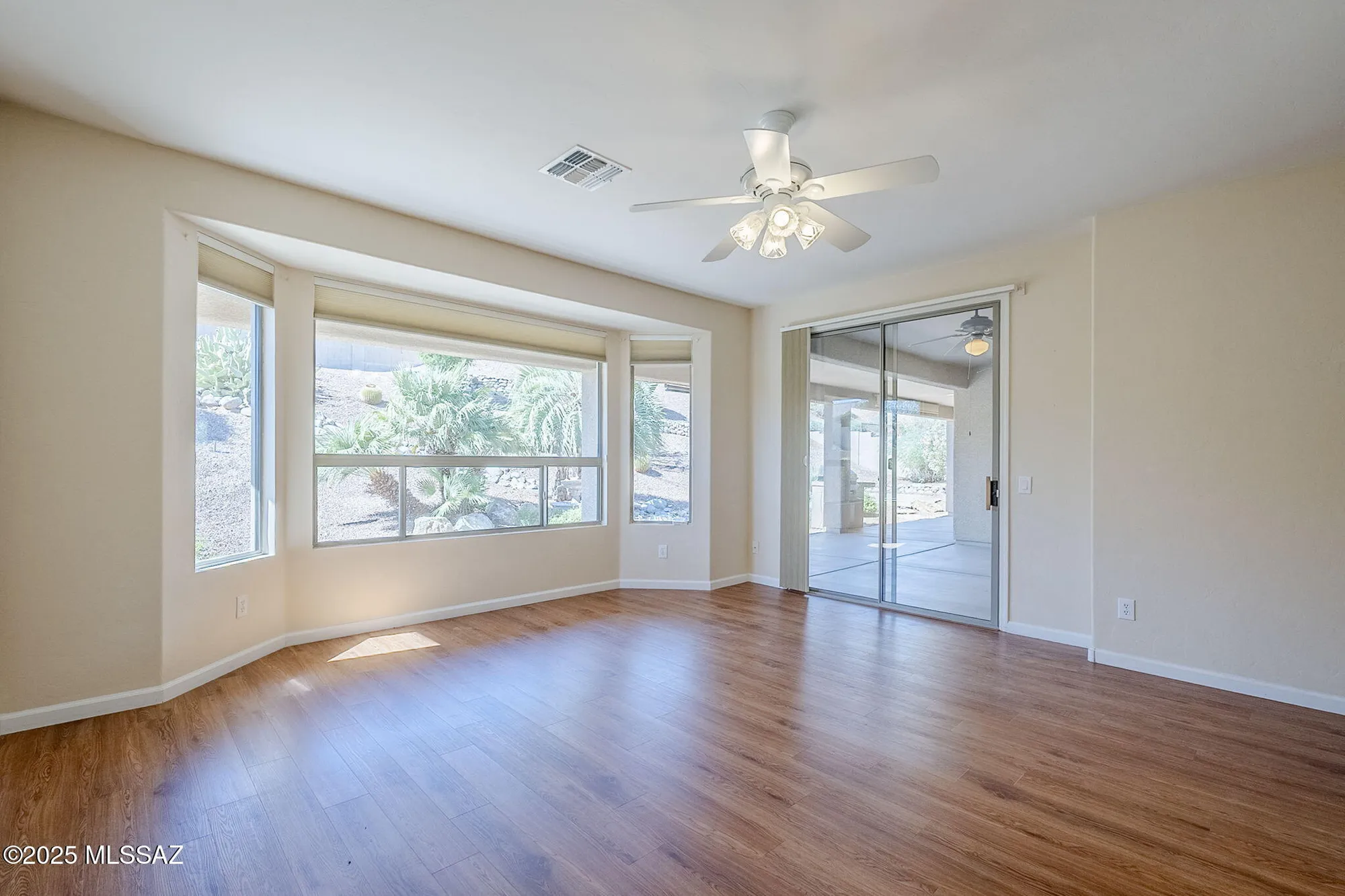 Property Slideshow image 11 of 49 | 38994 s windwood dr, Tucson, AZ, 85739