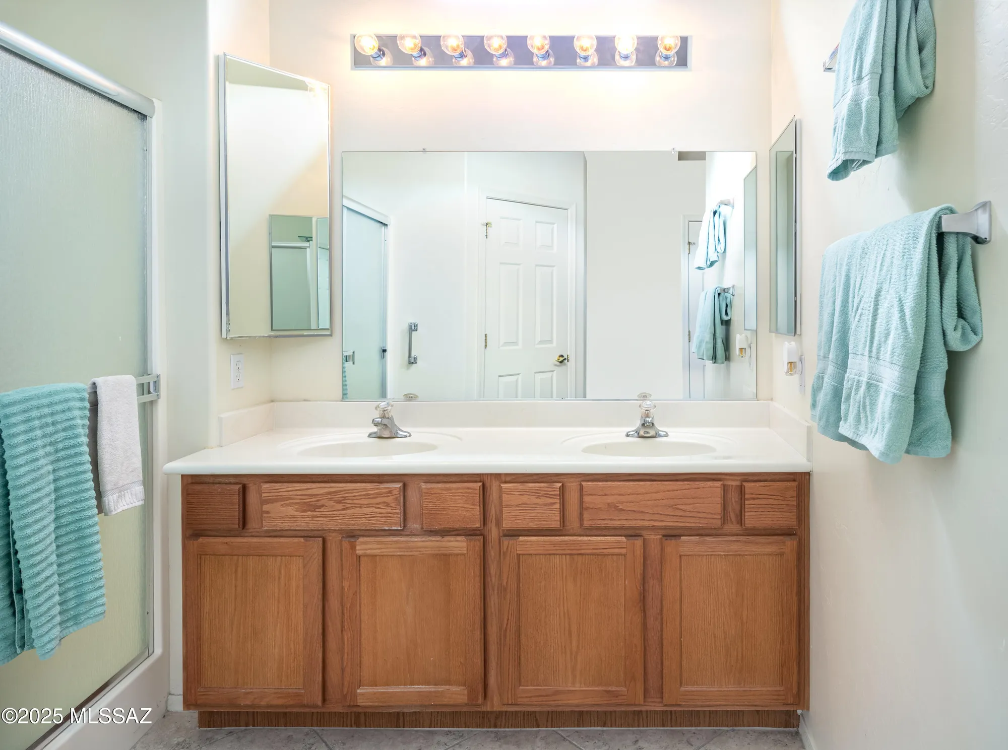 Property Slideshow image 16 of 35 | 13497 n holly grape dr, Marana, AZ, 85658