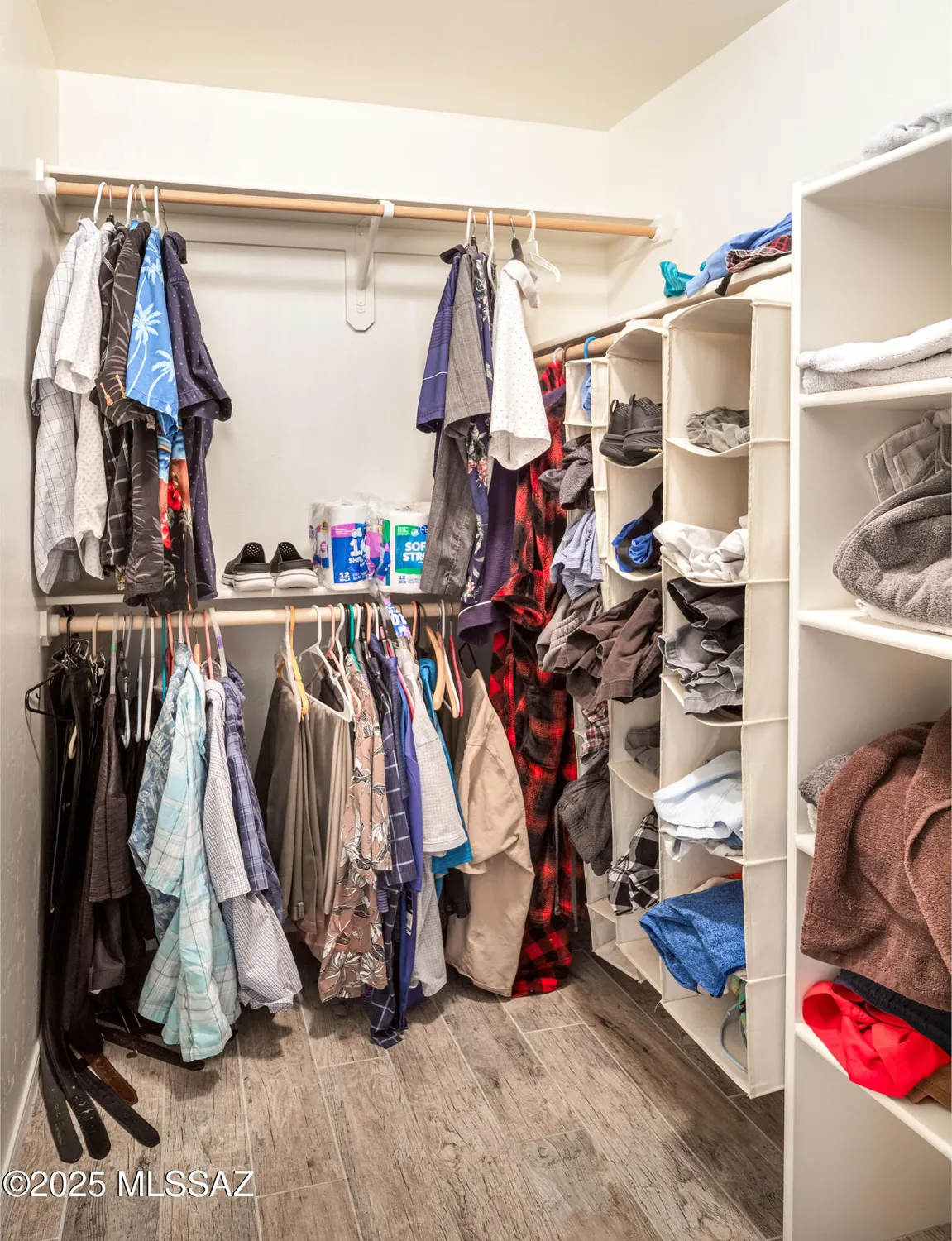 Property Slideshow image 17 of 35 | 13497 n holly grape dr, Marana, AZ, 85658