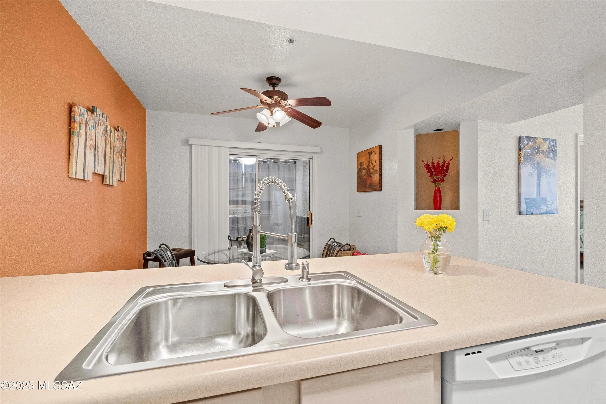 Property Slideshow image 12 of 30 | 1557 n paseo la tinaja, Green Valley, AZ, 85614