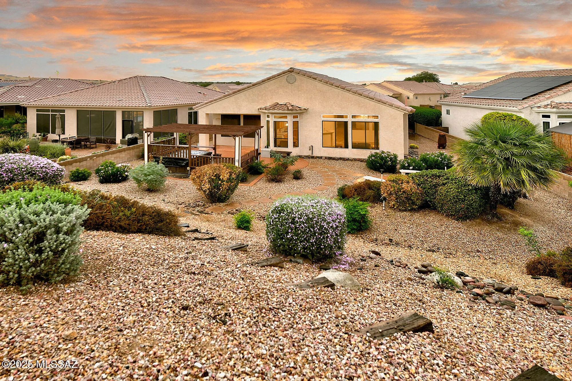 Property Slideshow image 27 of 50 | 345 w continental vista pl, Green Valley, AZ, 85614