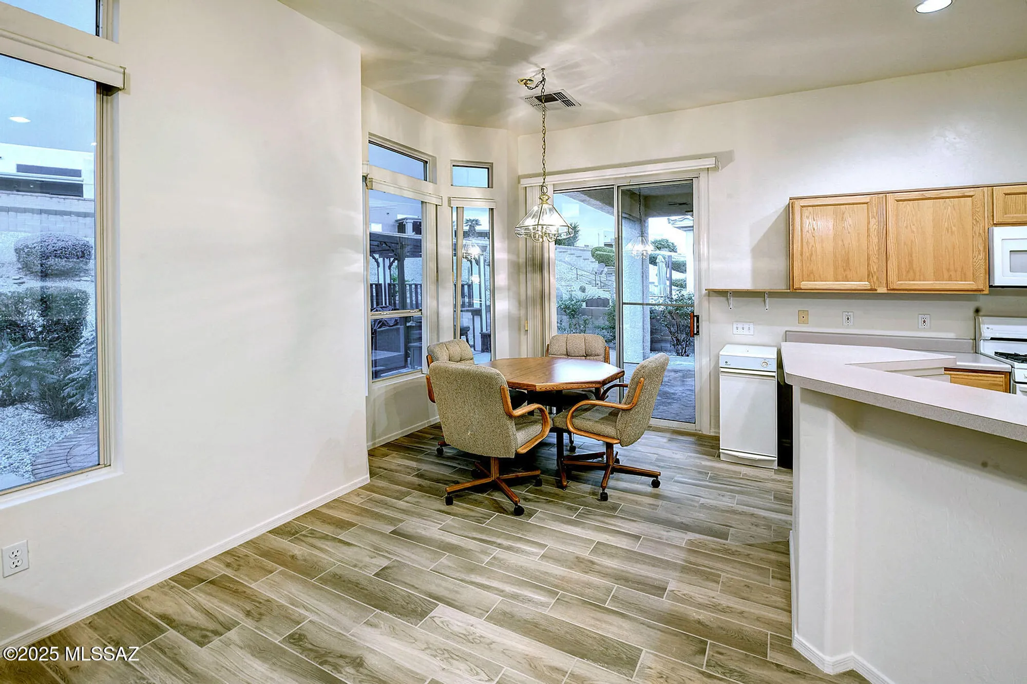 Property Slideshow image 10 of 50 | 345 w continental vista pl, Green Valley, AZ, 85614