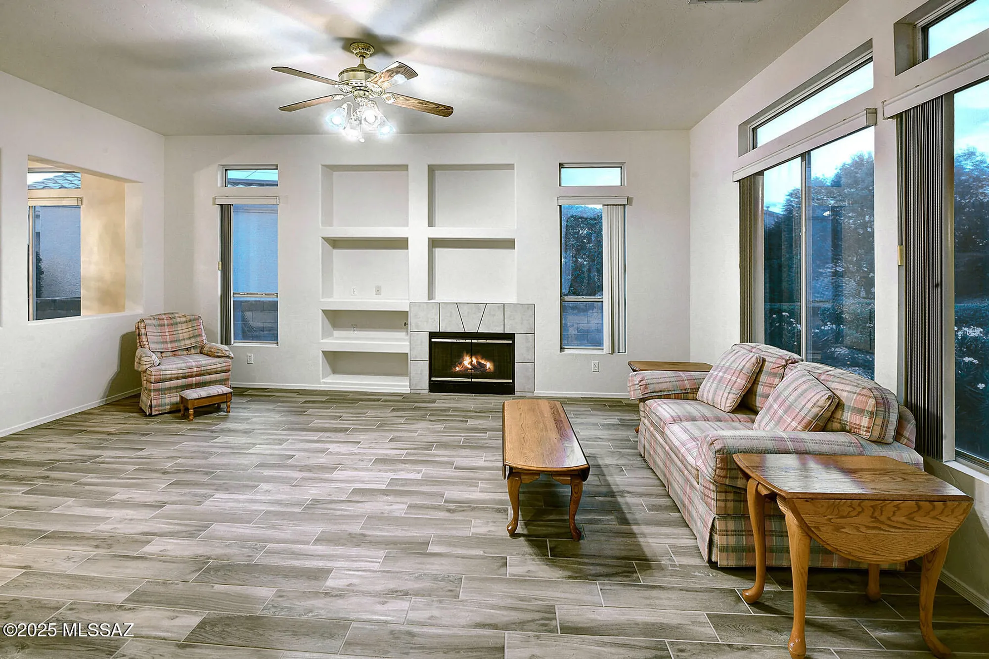 Property Slideshow image 4 of 50 | 345 w continental vista pl, Green Valley, AZ, 85614