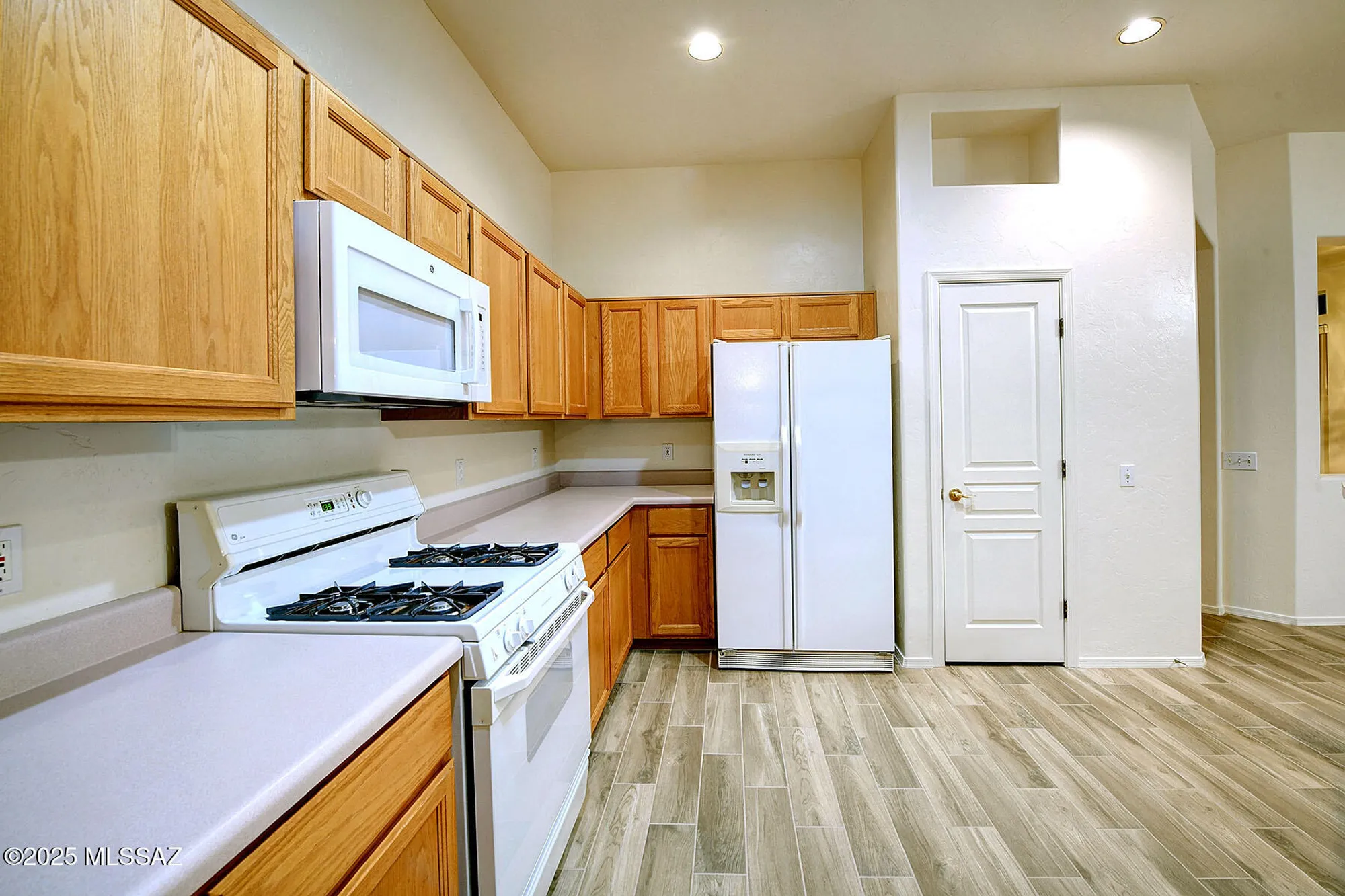 Property Slideshow image 8 of 50 | 345 w continental vista pl, Green Valley, AZ, 85614