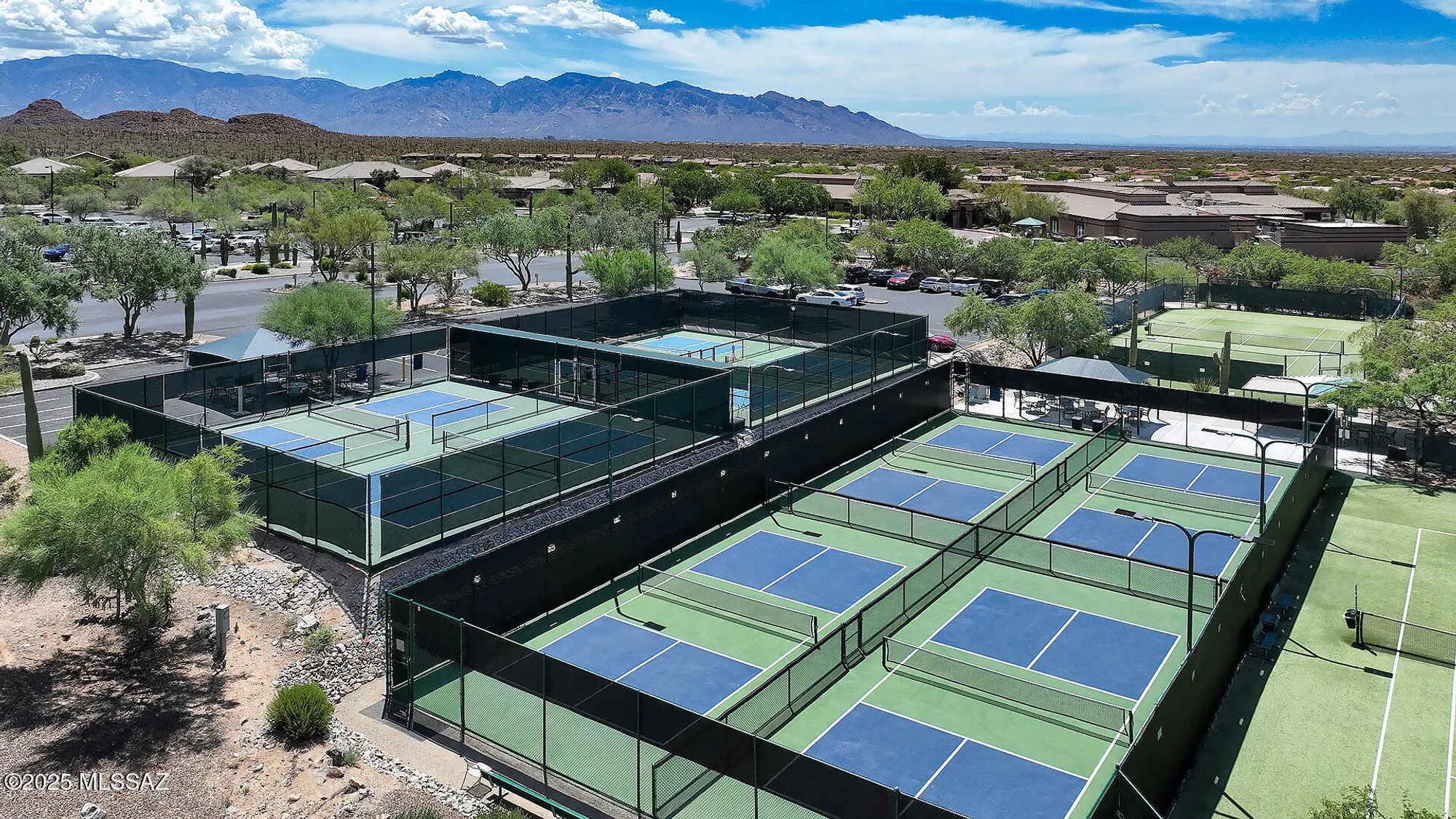 Property Slideshow image 33 of 41 | 13544 n buckhorn cholla dr, Marana, AZ, 85658