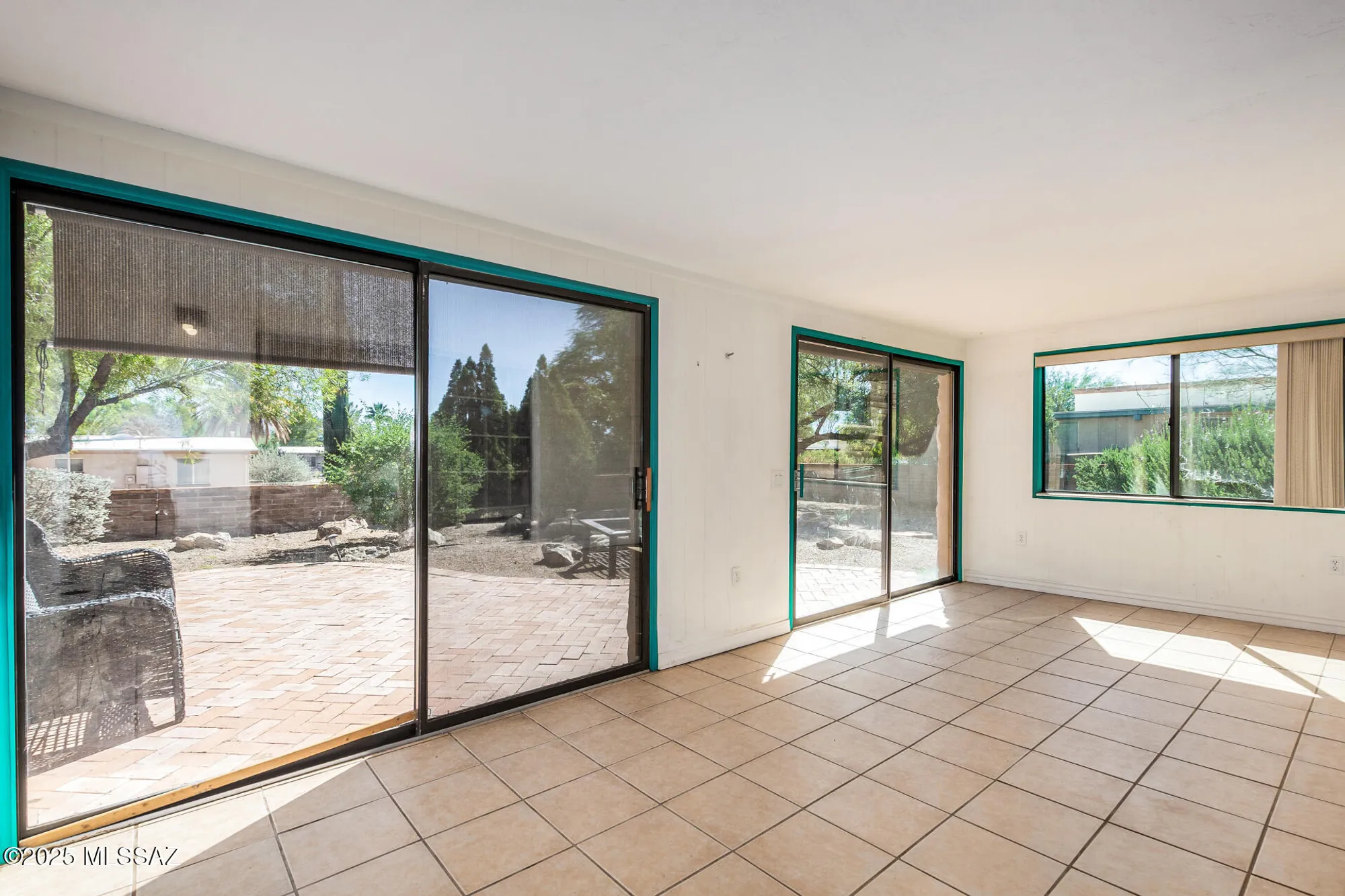 Property Slideshow image 24 of 31 | 741 s abrego dr, Green Valley, AZ, 85614