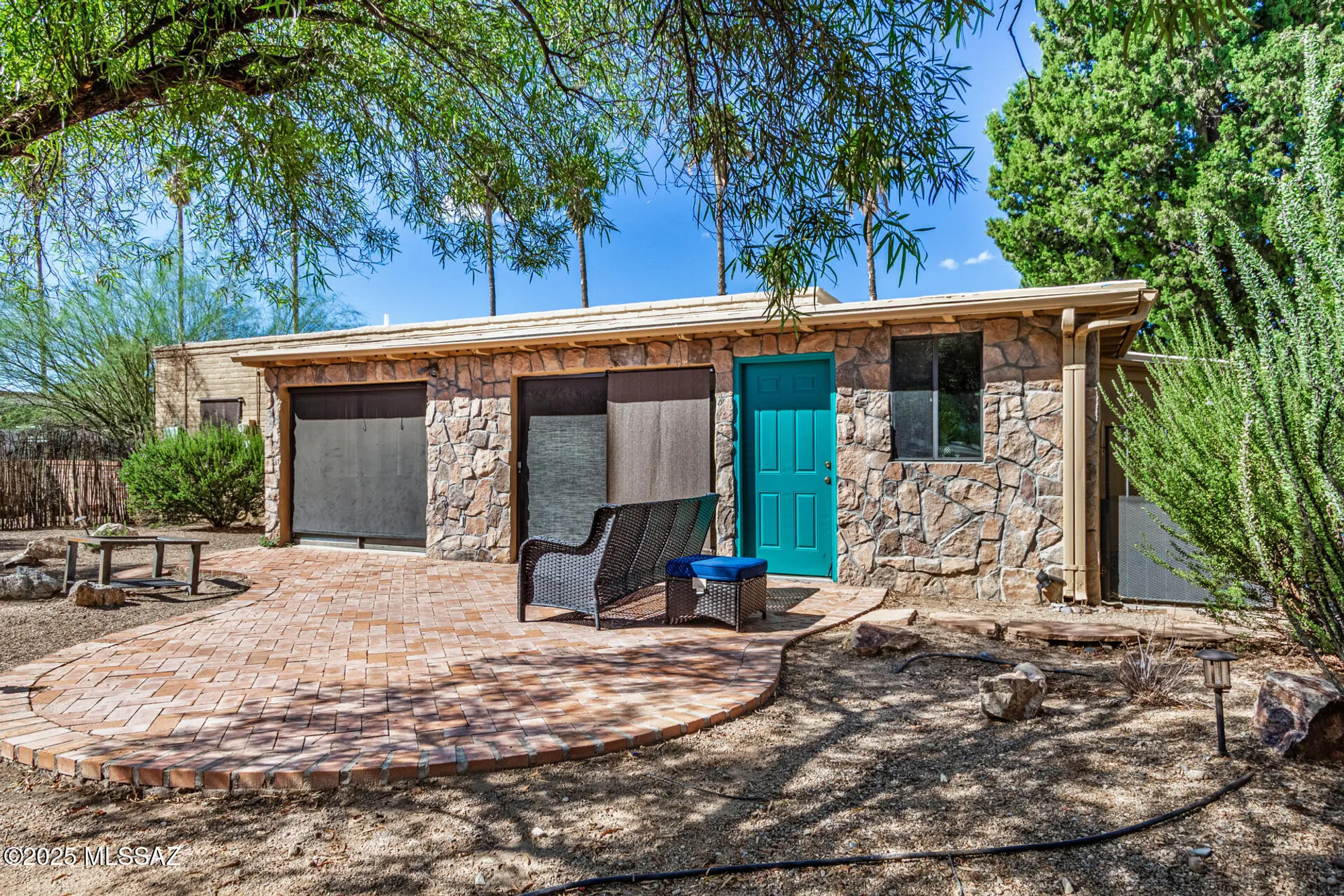 Property Slideshow image 27 of 31 | 741 s abrego dr, Green Valley, AZ, 85614