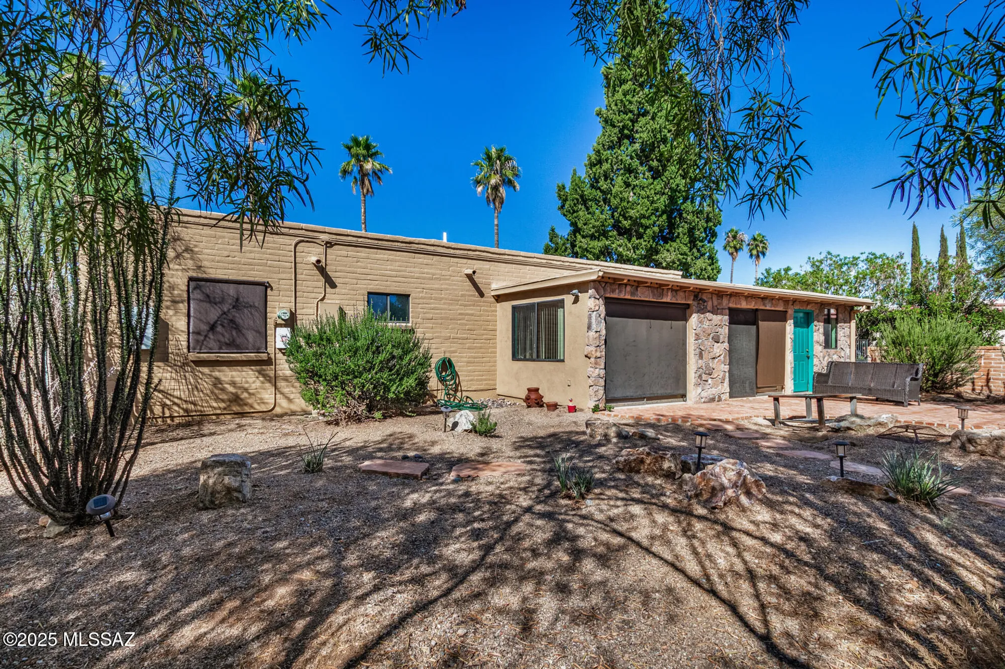 Property Slideshow image 29 of 31 | 741 s abrego dr, Green Valley, AZ, 85614