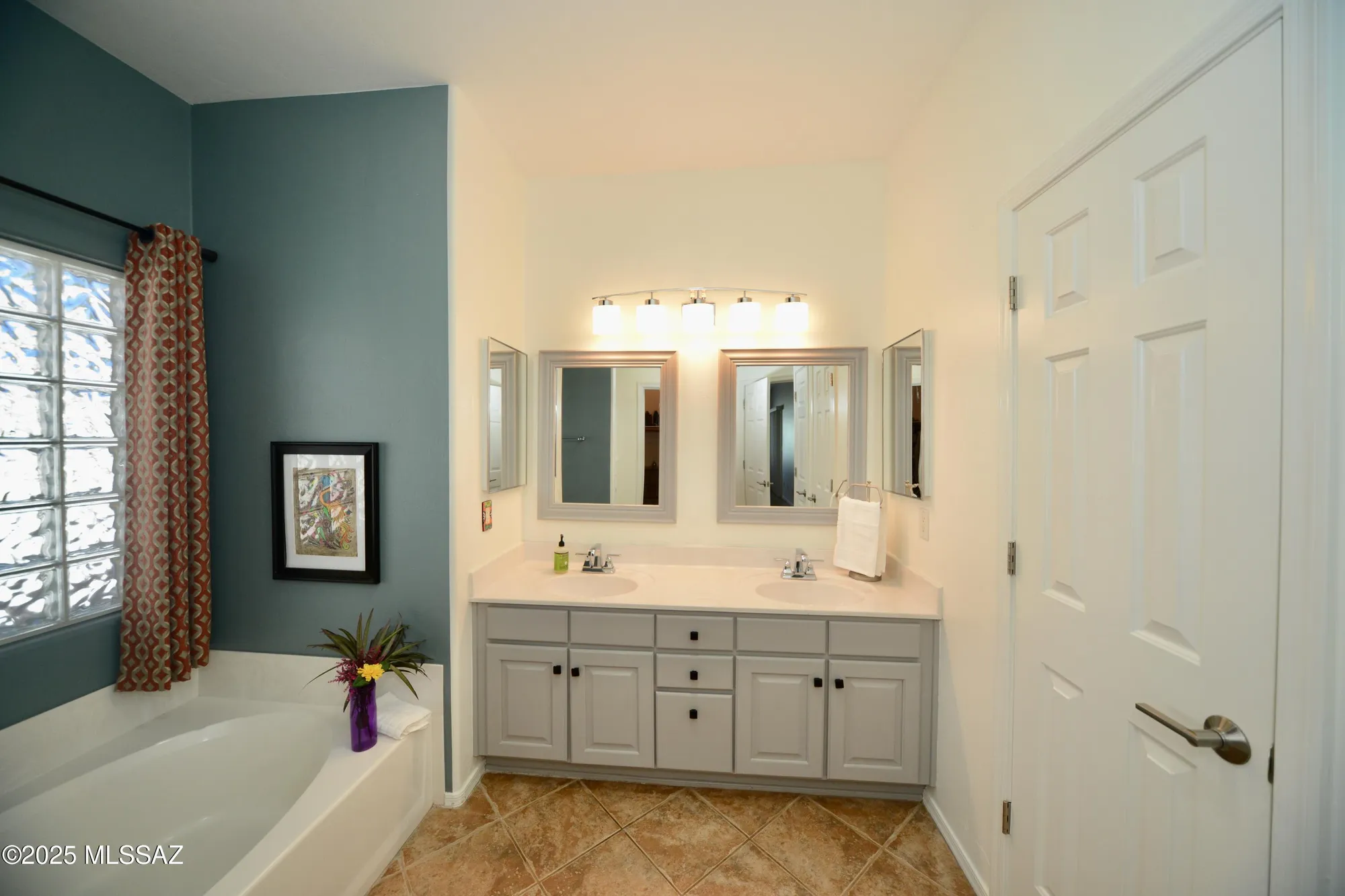 Property Slideshow image 28 of 46 | 610 w rio teras, Green Valley, AZ, 85614