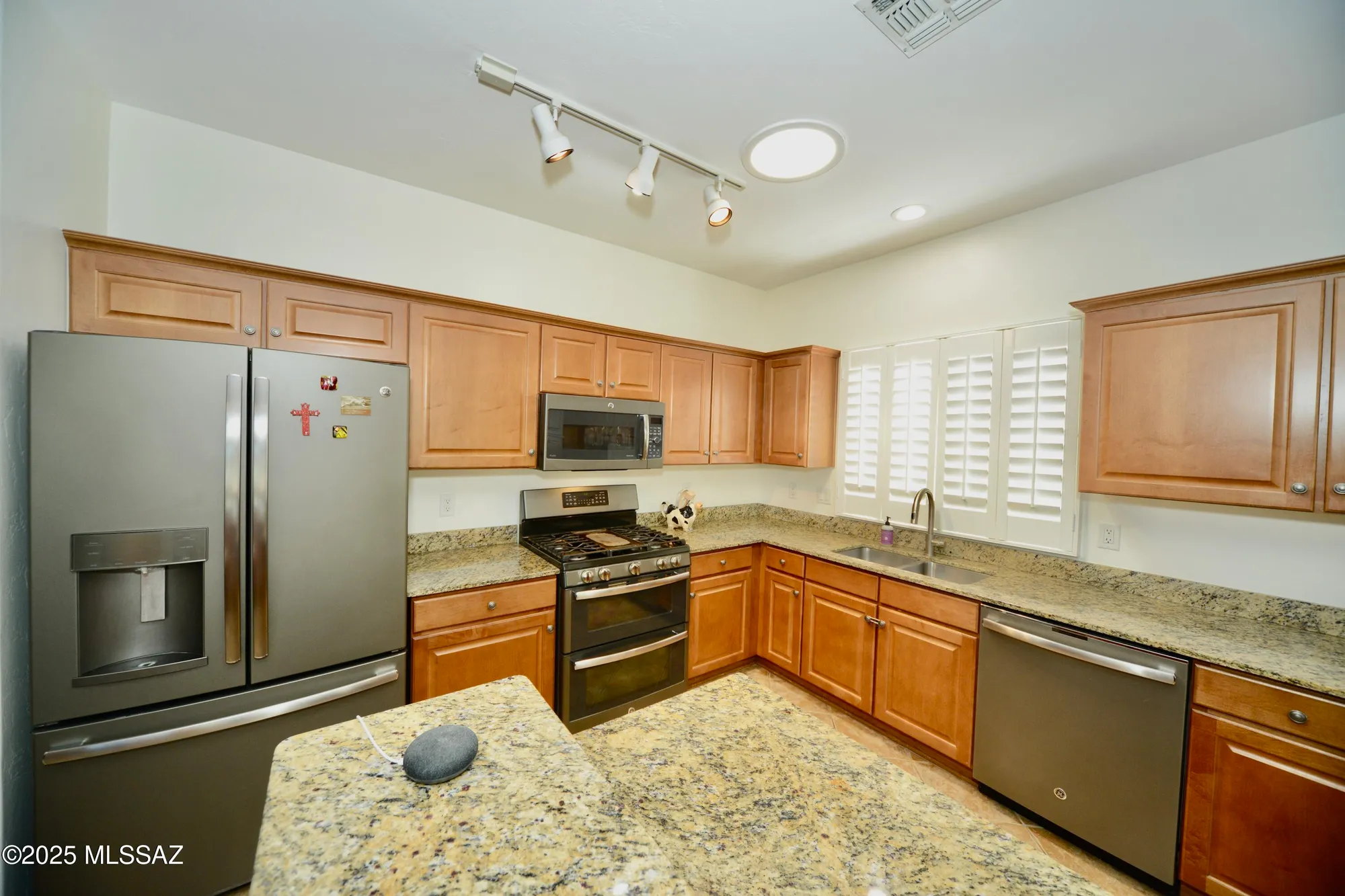 Property Slideshow image 11 of 46 | 610 w rio teras, Green Valley, AZ, 85614