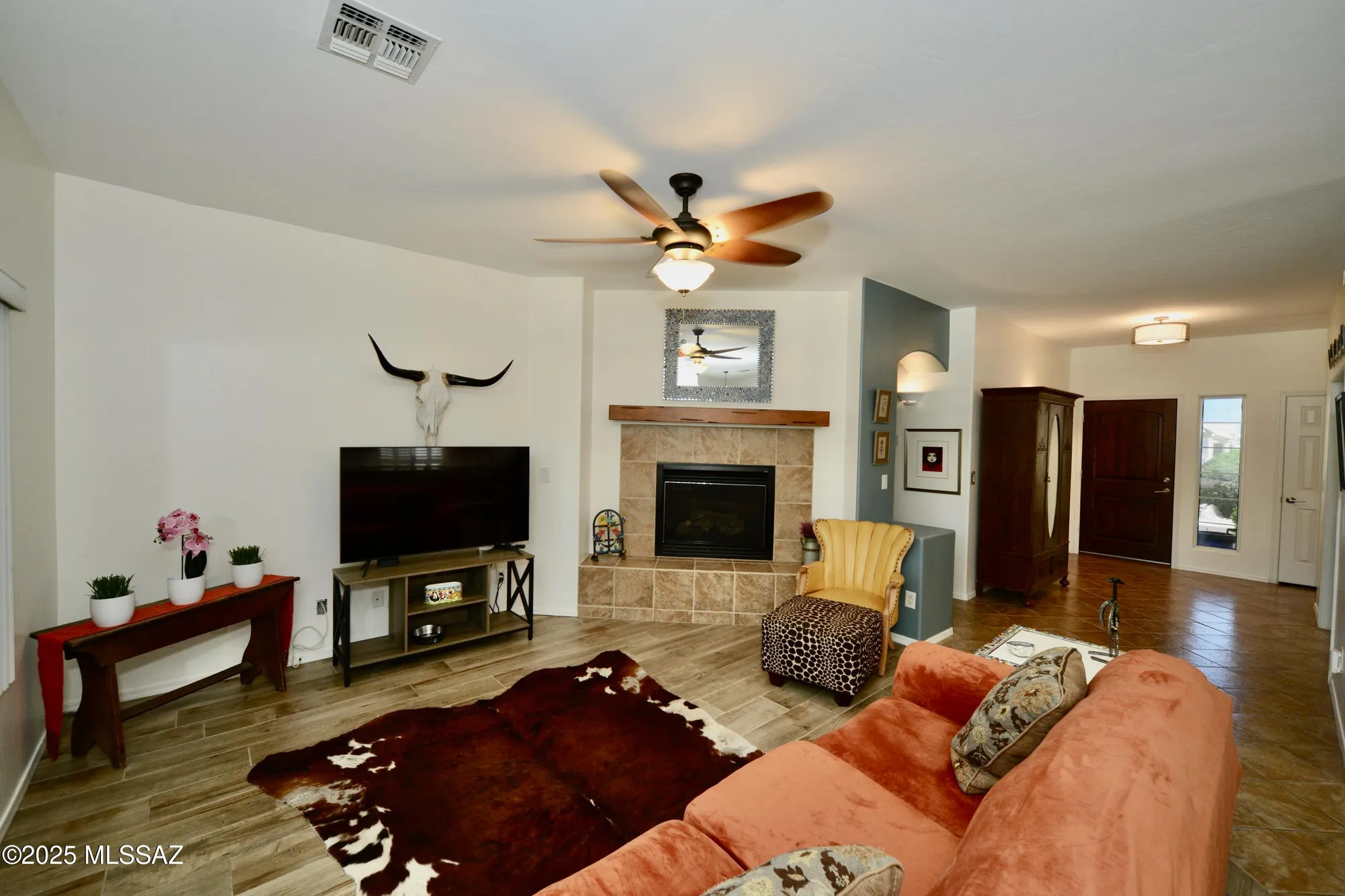 Property Slideshow image 4 of 46 | 610 w rio teras, Green Valley, AZ, 85614