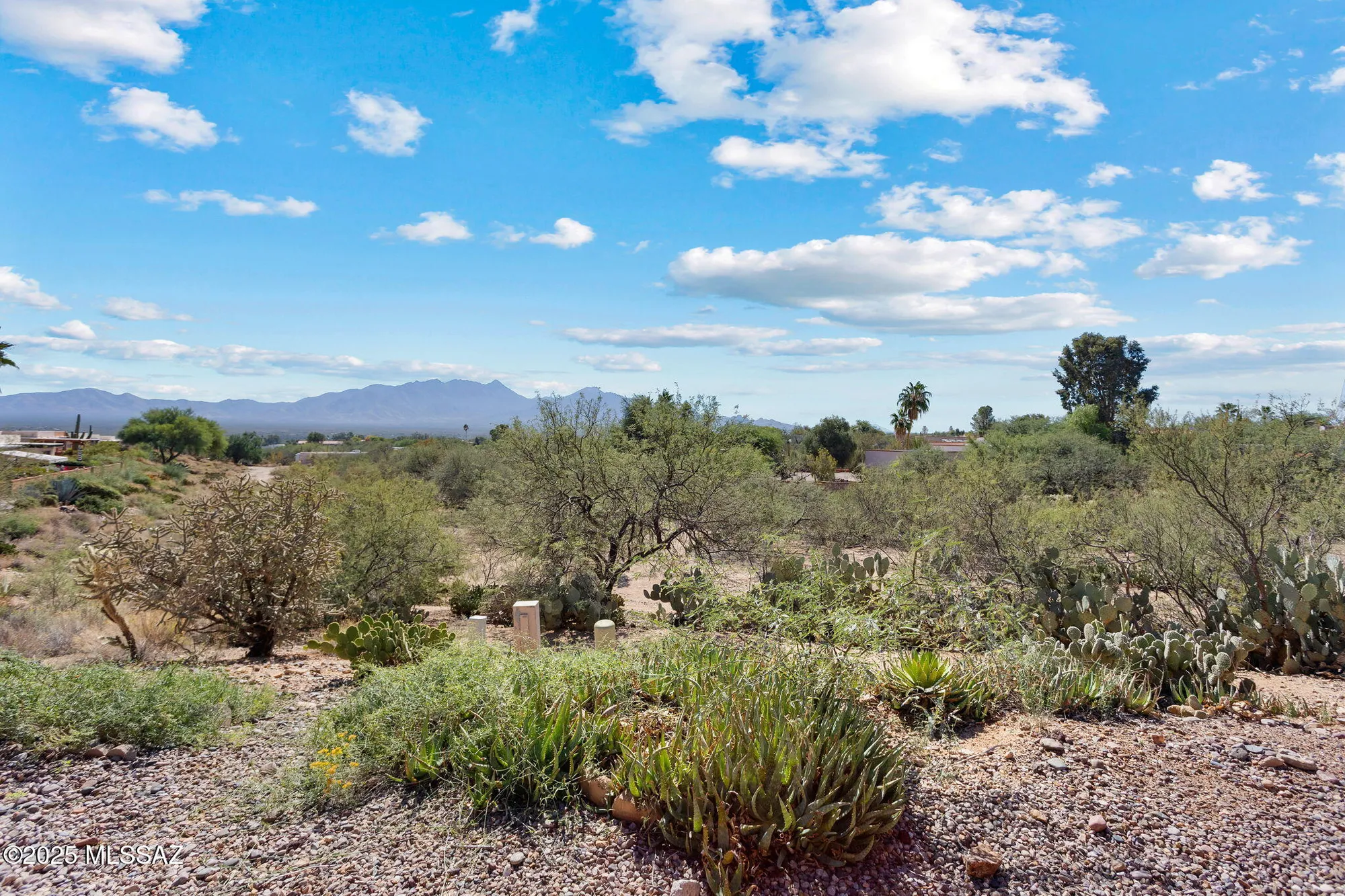 Property Slideshow image 28 of 33 | 825 w bella vista dr, Green Valley, AZ, 85614