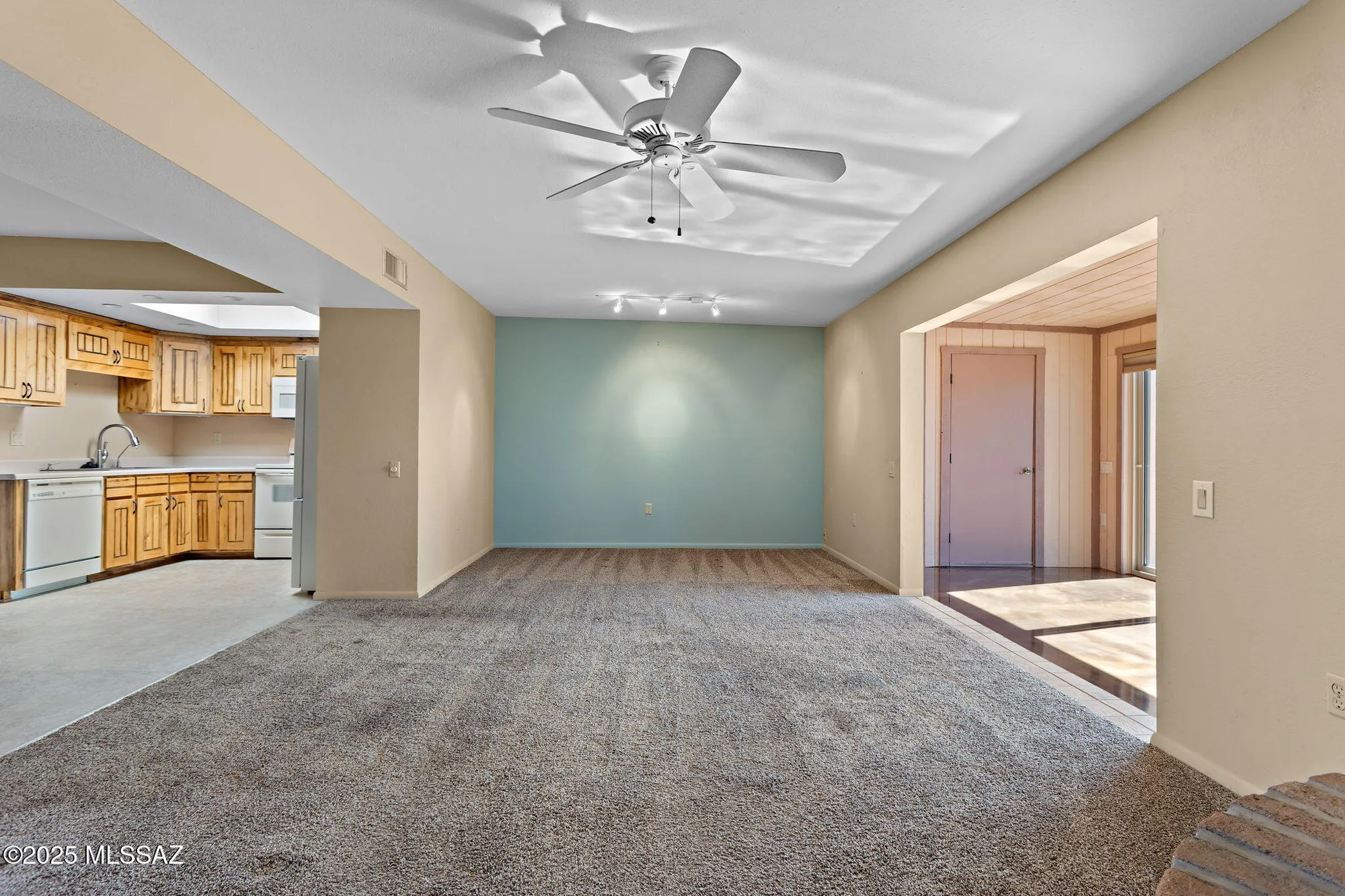 Property Slideshow image 10 of 33 | 825 w bella vista dr, Green Valley, AZ, 85614