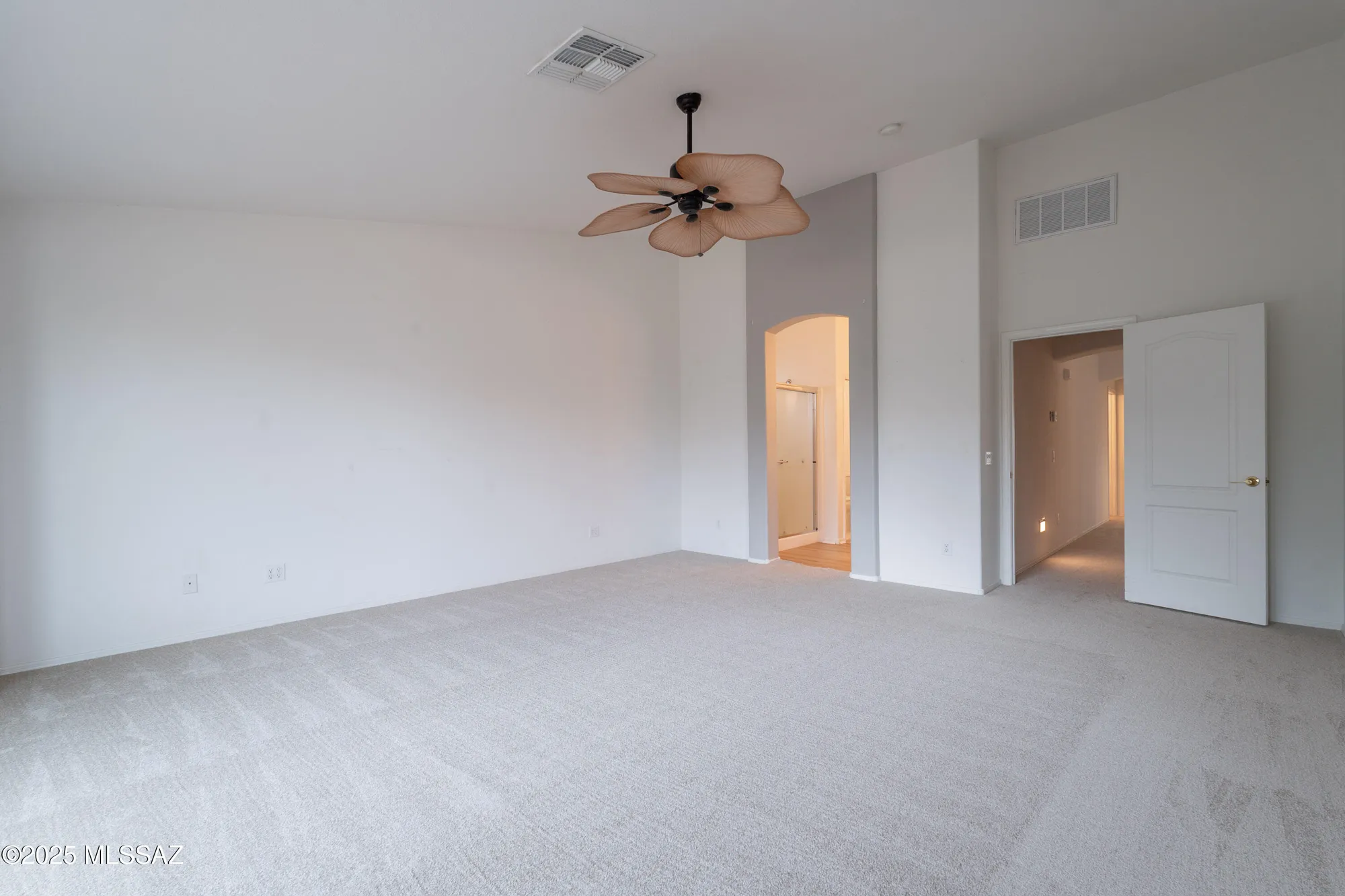 Property Slideshow image 24 of 41 | 37972 s boulder wind dr, Saddlebrooke, AZ, 85739