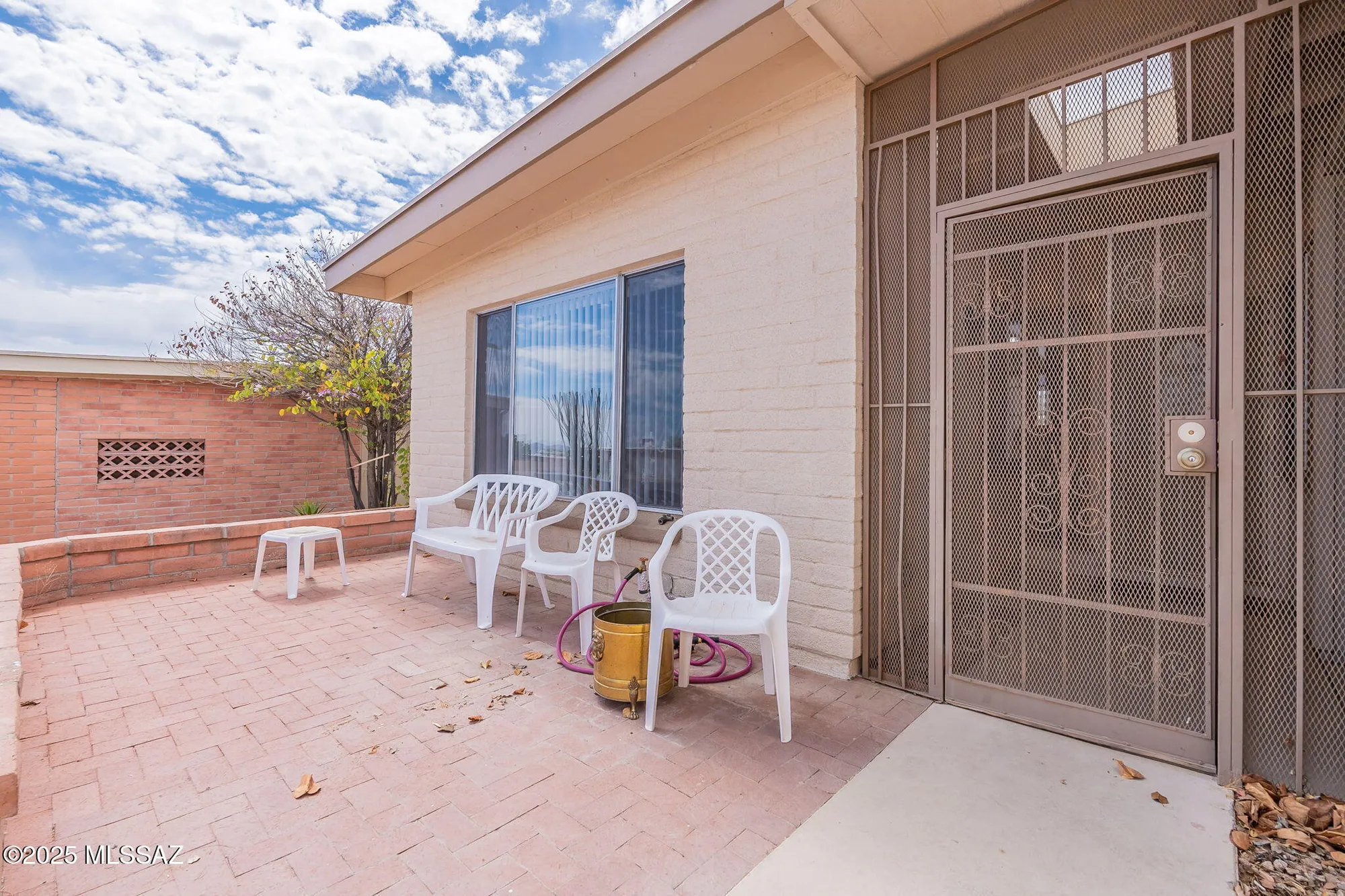 Property Slideshow image 4 of 47 | 649 w via san mateo, Green Valley, AZ, 85614