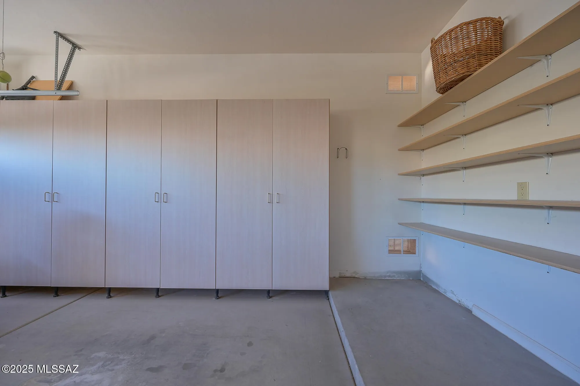 Property Slideshow image 44 of 49 | 38113 s granite crest dr, Saddlebrooke, AZ, 85739