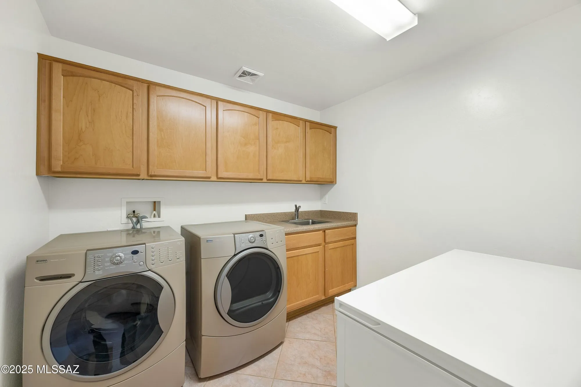 Property Slideshow image 18 of 49 | 61778 e redwood dr, Tucson, AZ, 85739