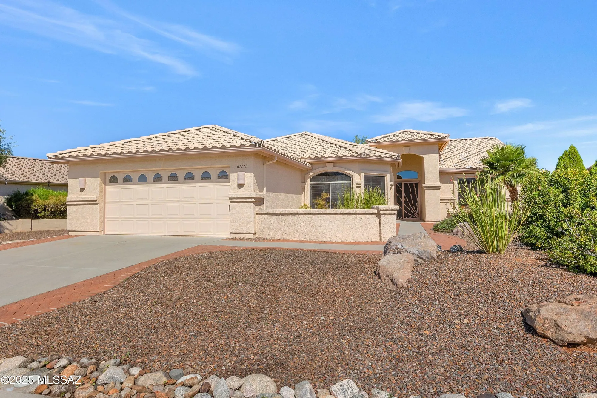 Property Slideshow image 4 of 49 | 61778 e redwood dr, Tucson, AZ, 85739