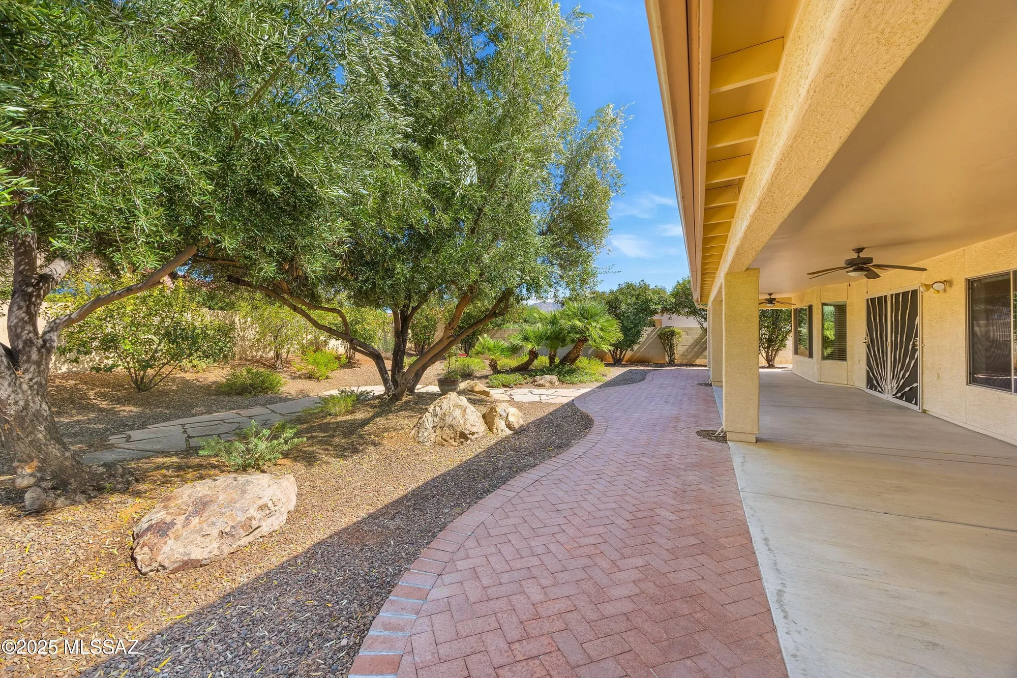 Property Slideshow image 35 of 49 | 61778 e redwood dr, Tucson, AZ, 85739