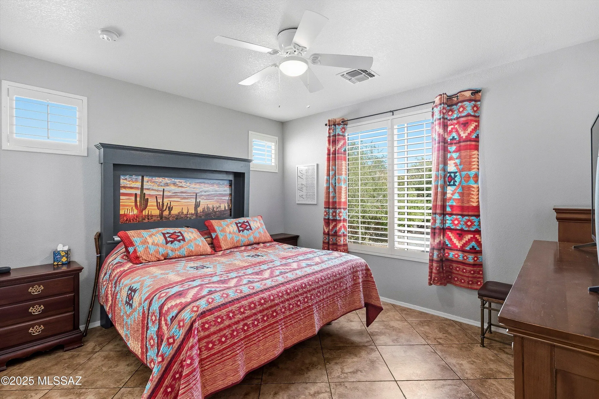 Property Slideshow image 4 of 36 | 7708 w wildflower crest way, Tucson, AZ, 85743