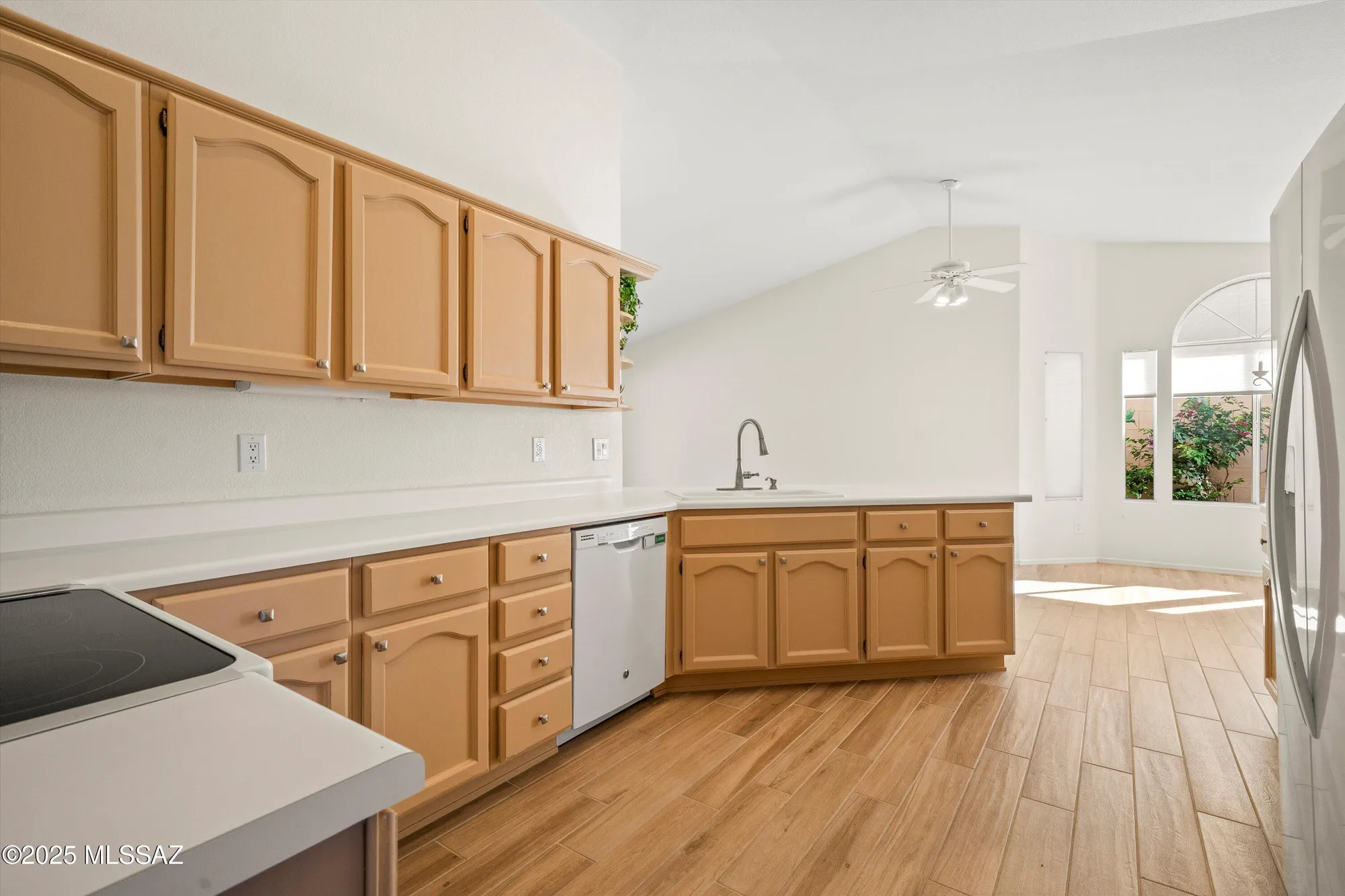 Property Slideshow image 15 of 47 | 65856 e rocky trail dr, Saddlebrooke, AZ, 85739