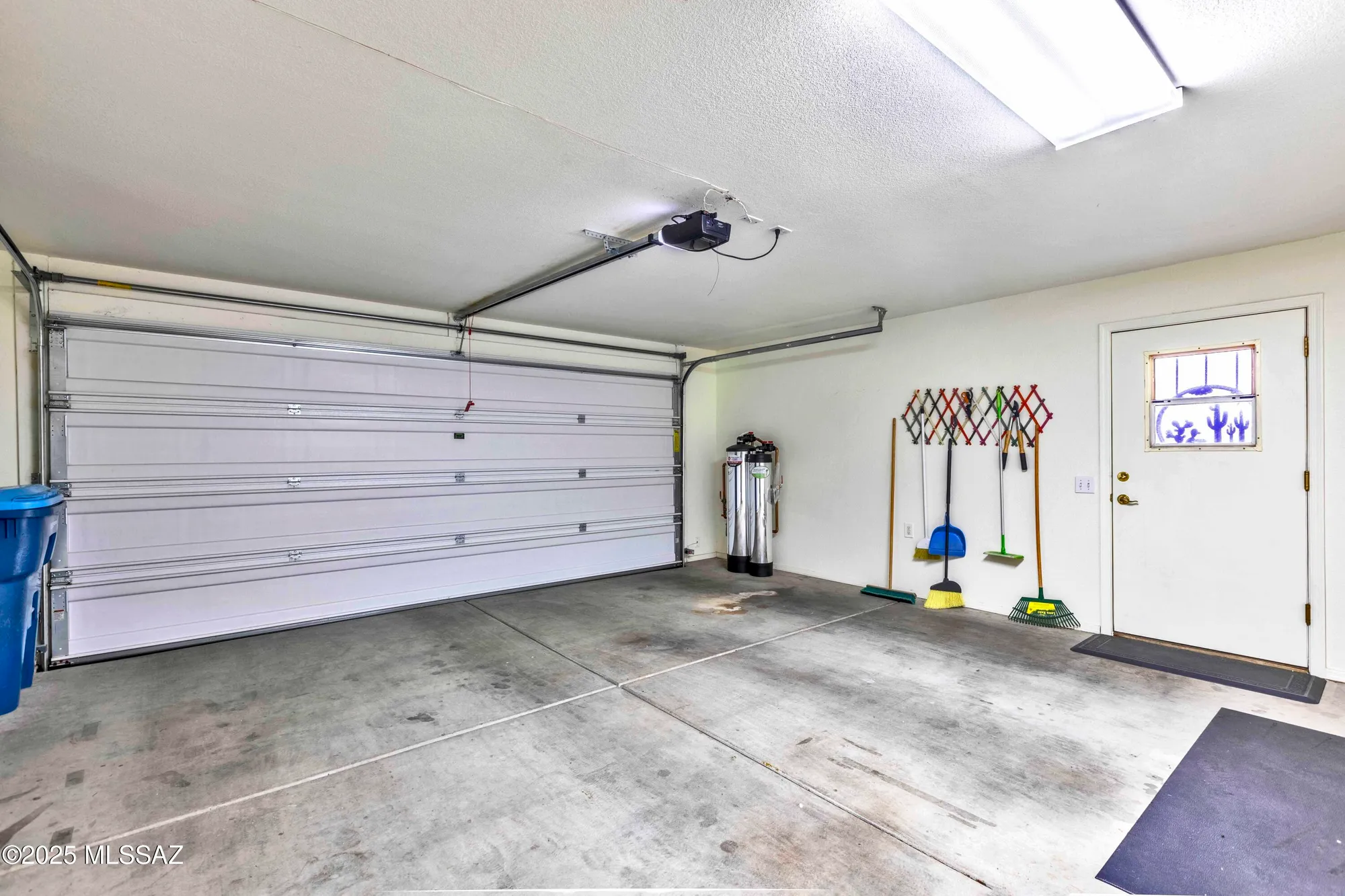 Property Slideshow image 22 of 37 | 12979 n desert flora ln, Marana, AZ, 85658