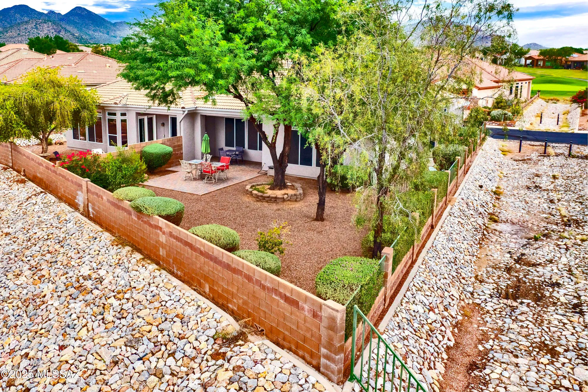 Property Slideshow image 25 of 37 | 12979 n desert flora ln, Marana, AZ, 85658