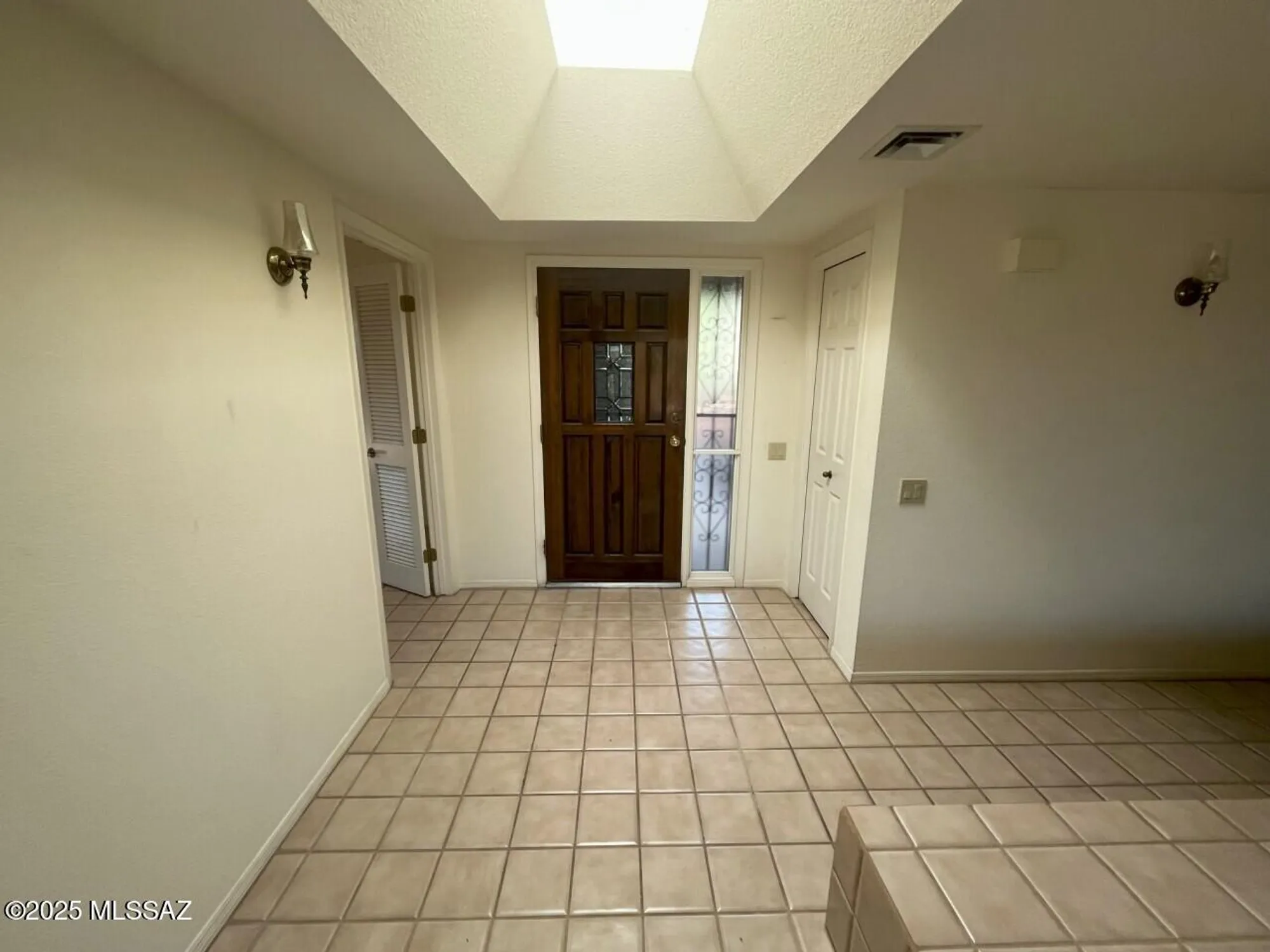 Property Slideshow image 2 of 18 | 1820 w camino urbano, Green Valley, AZ, 85622