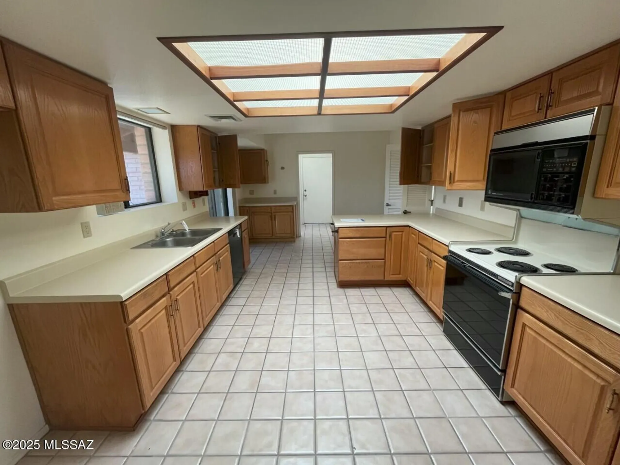 Property Slideshow image 6 of 18 | 1820 w camino urbano, Green Valley, AZ, 85622