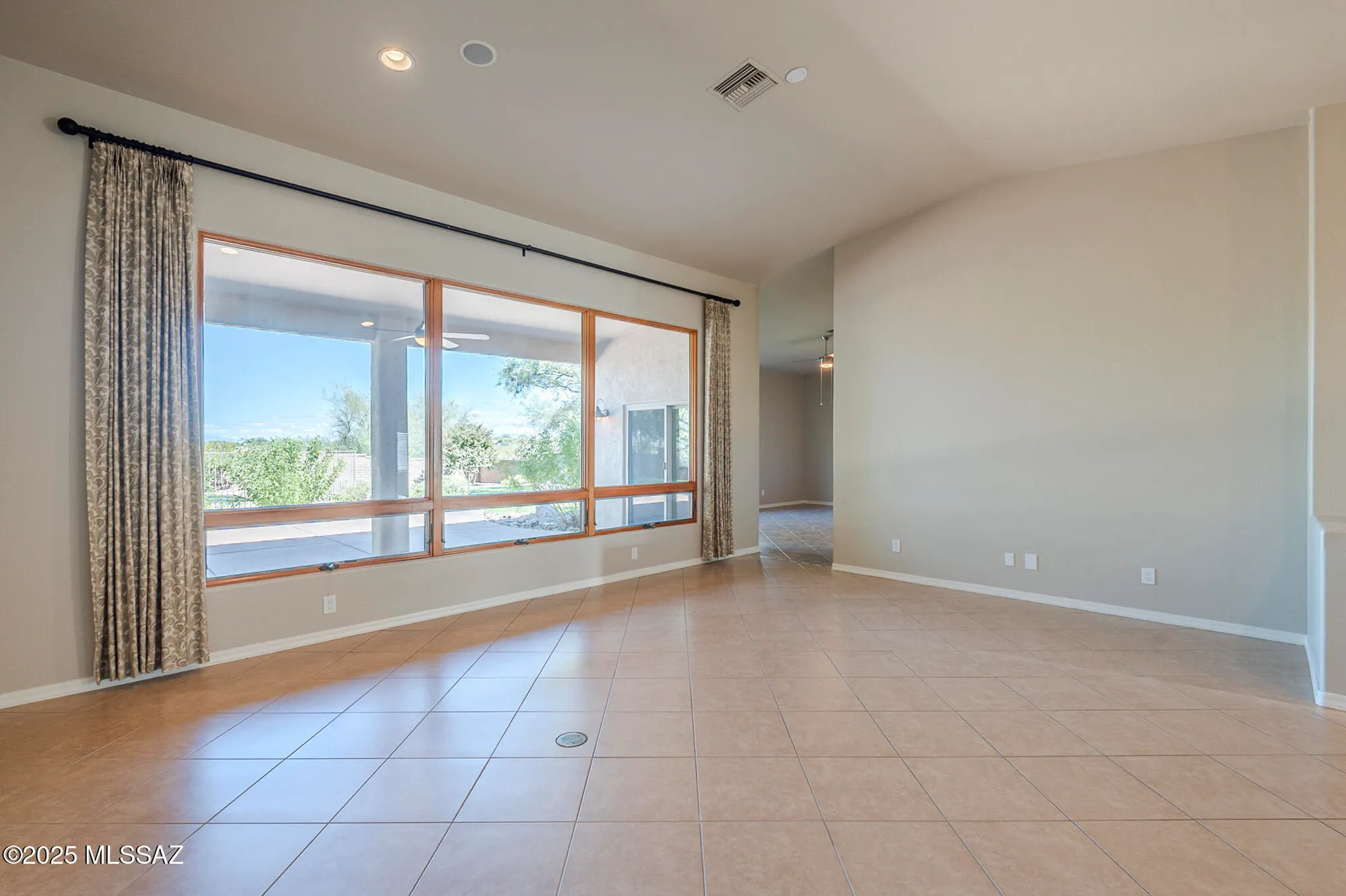 Property Slideshow image 4 of 34 | 789 e josephine canyon dr, Green Valley, AZ, 85614