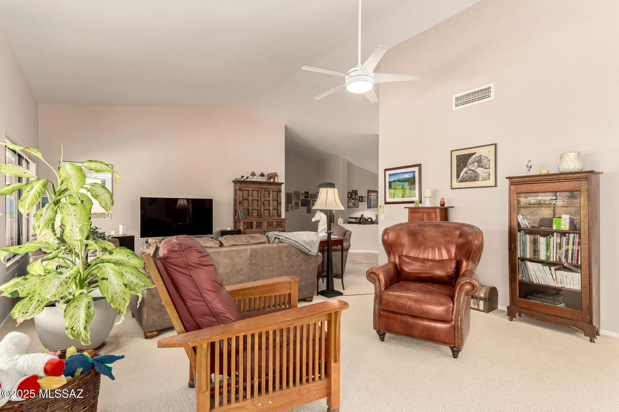 Property Slideshow image 4 of 36 | 37794 s skyline dr, Saddlebrooke, AZ, 85739