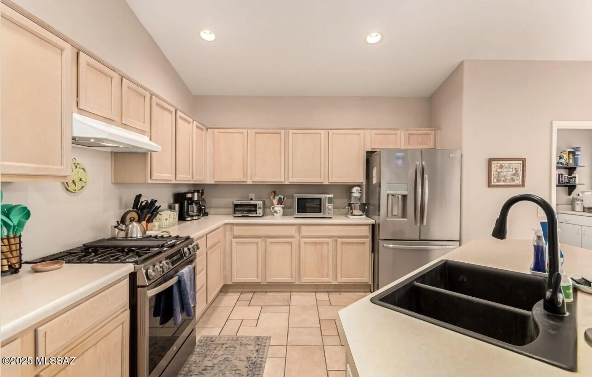 Property Slideshow image 10 of 36 | 37794 s skyline dr, Saddlebrooke, AZ, 85739