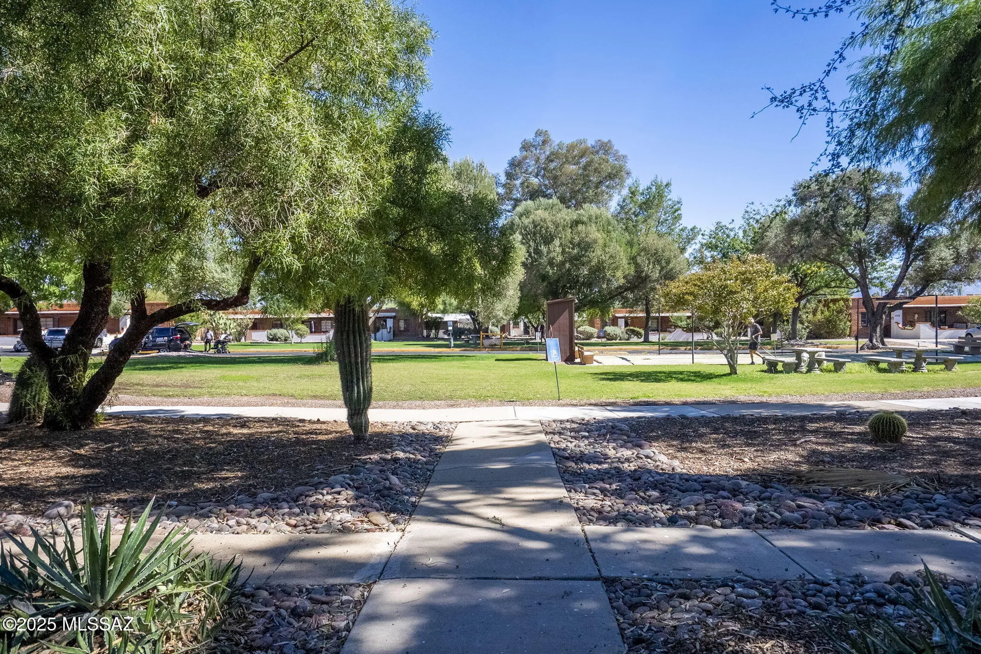 Property Slideshow image 16 of 16 | 344 s paseo pena b, Green Valley, AZ, 85614