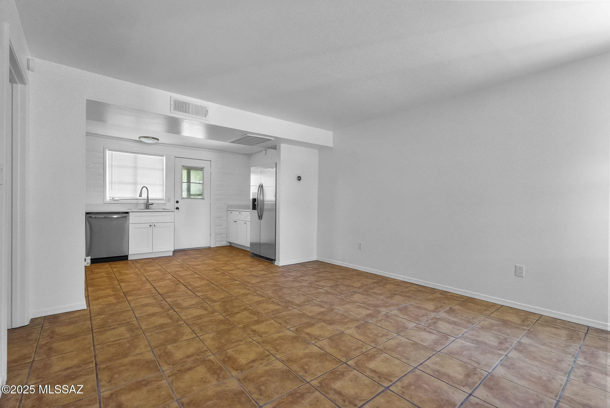 Property Slideshow image 4 of 16 | 344 s paseo pena b, Green Valley, AZ, 85614