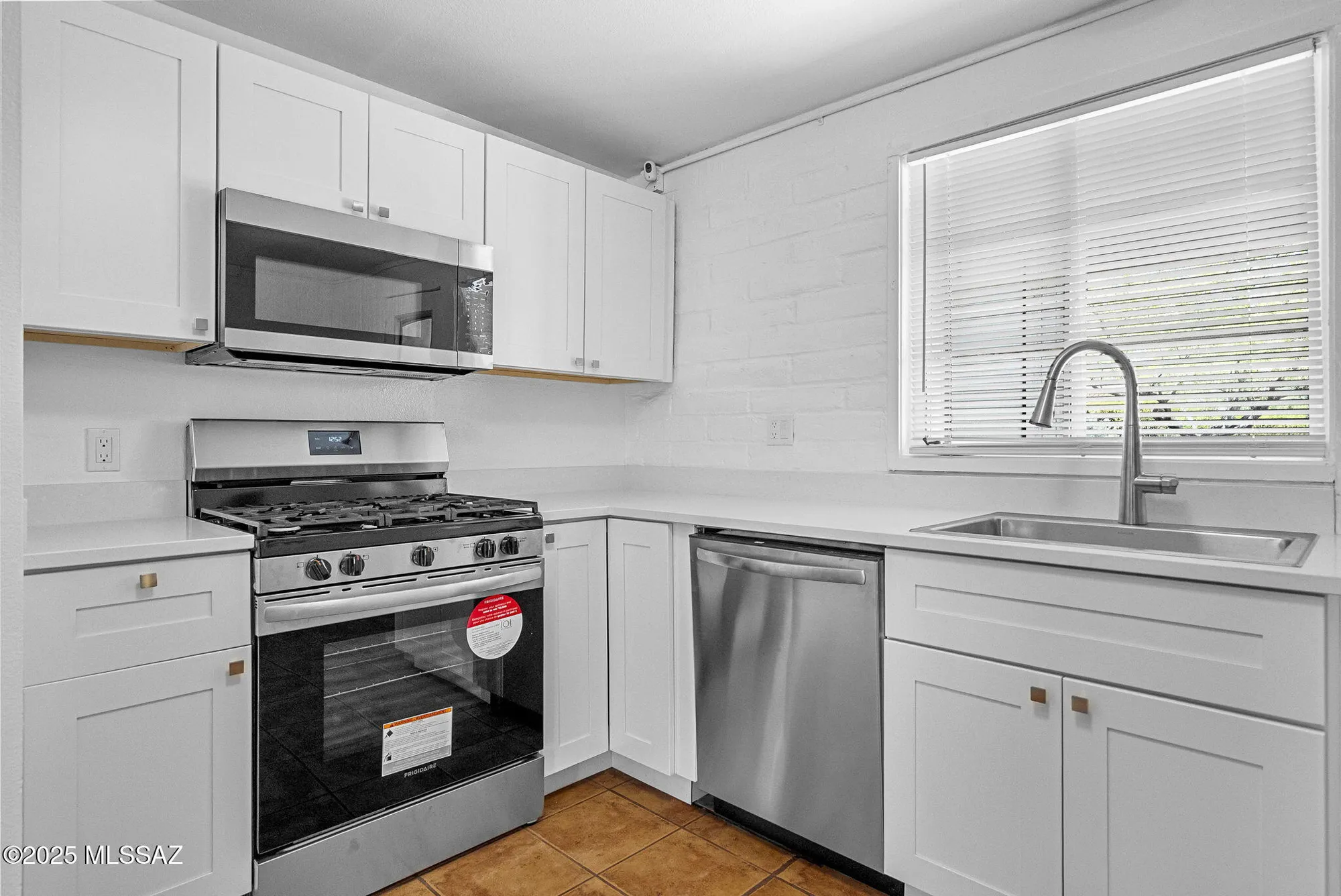 Property Slideshow image 6 of 16 | 344 s paseo pena b, Green Valley, AZ, 85614