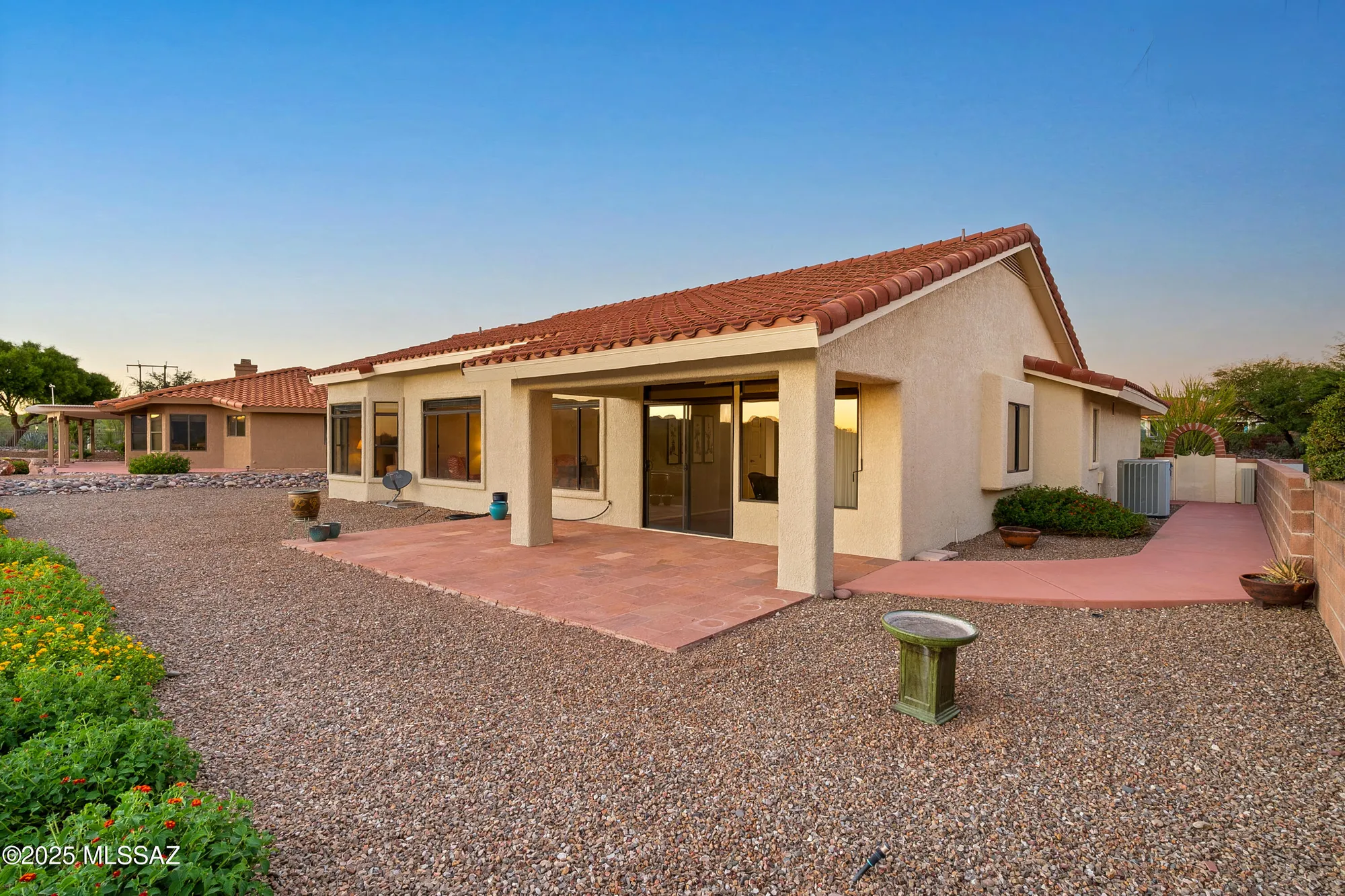 Property Slideshow image 32 of 34 | 826 e desert glen dr, Oro Valley, AZ, 85755
