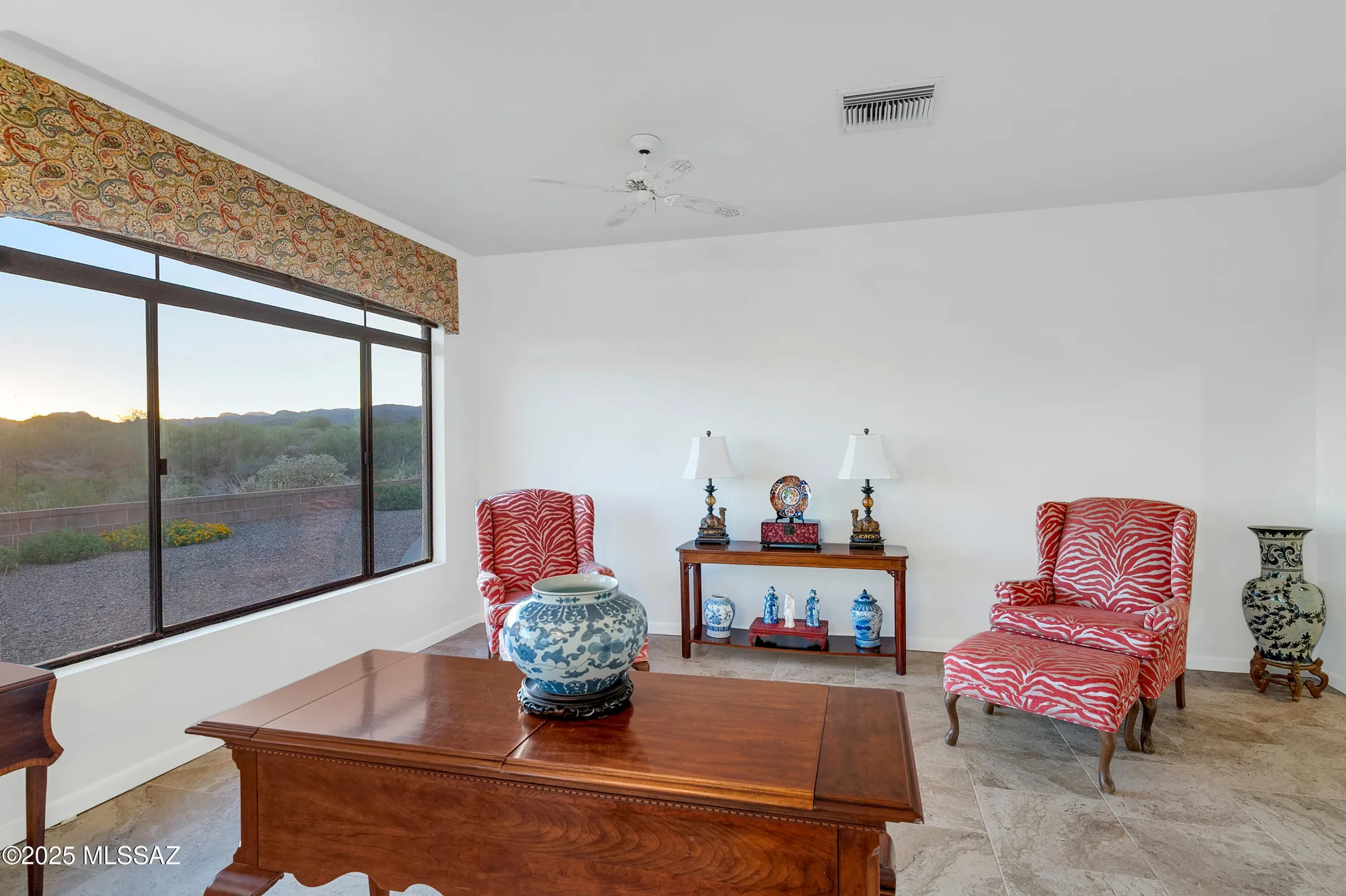 Property Slideshow image 8 of 34 | 826 e desert glen dr, Oro Valley, AZ, 85755