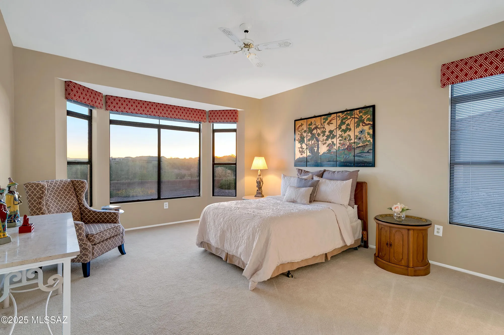 Property Slideshow image 21 of 34 | 826 e desert glen dr, Oro Valley, AZ, 85755