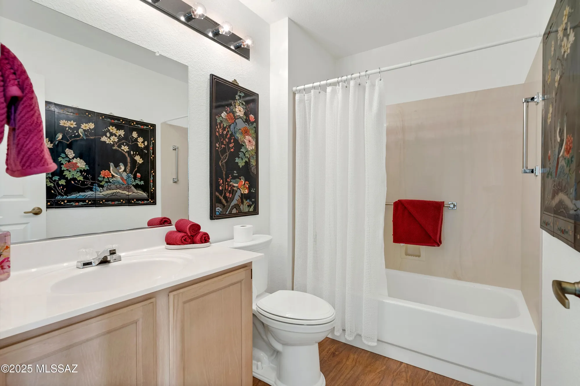 Property Slideshow image 30 of 34 | 826 e desert glen dr, Oro Valley, AZ, 85755