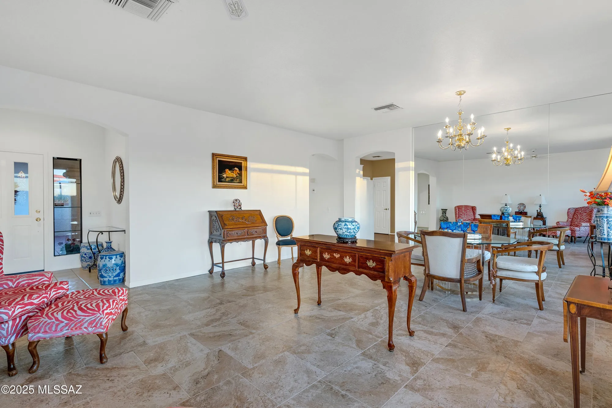 Property Slideshow image 9 of 34 | 826 e desert glen dr, Oro Valley, AZ, 85755