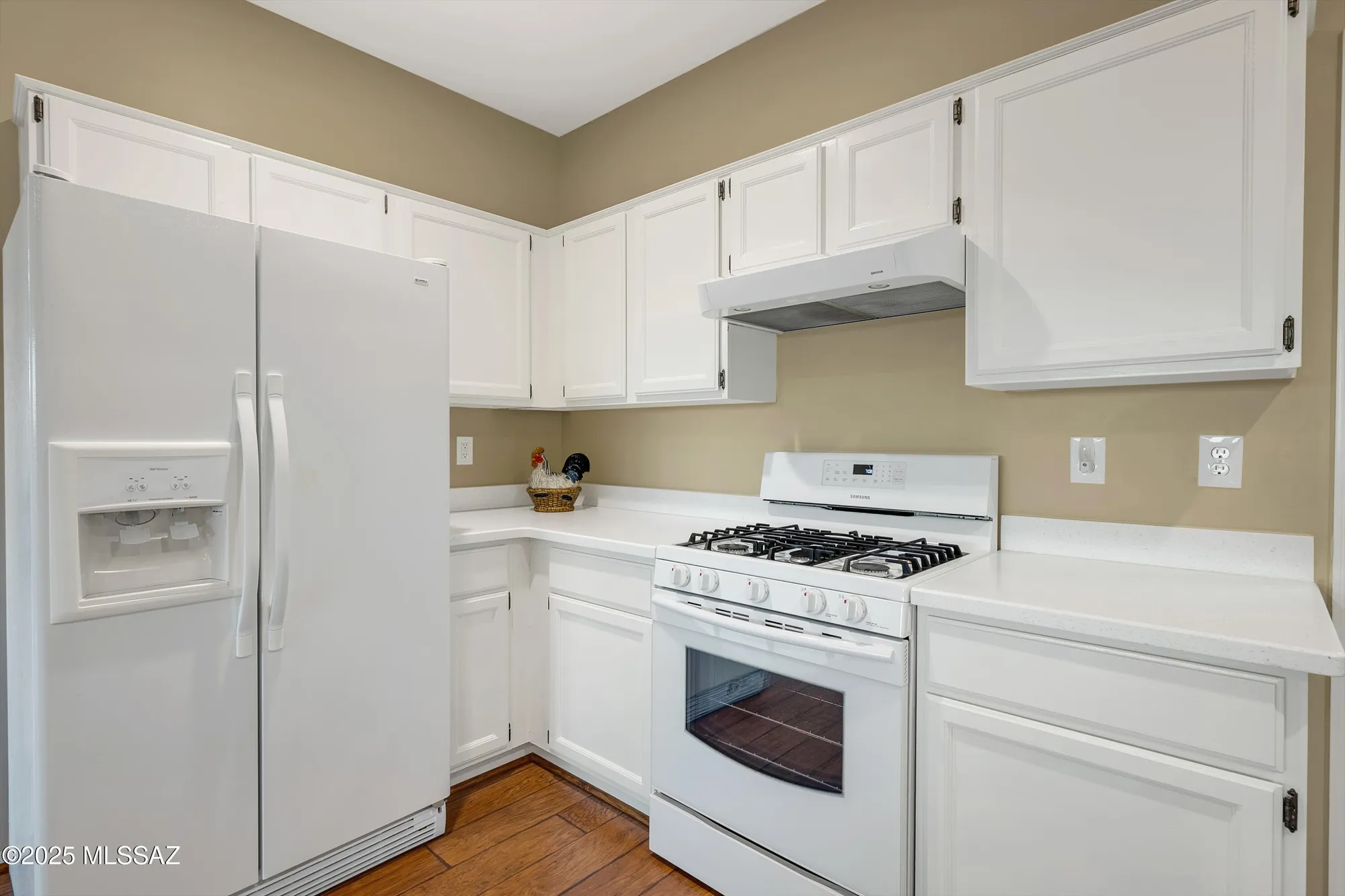 Property Slideshow image 19 of 34 | 826 e desert glen dr, Oro Valley, AZ, 85755