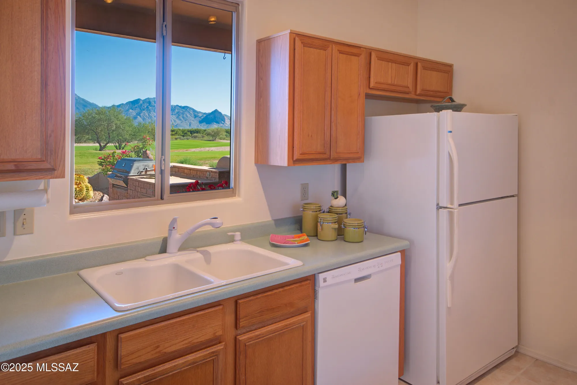 Property Slideshow image 10 of 28 | 3719 s camino del golfista, Green Valley, AZ, 85614