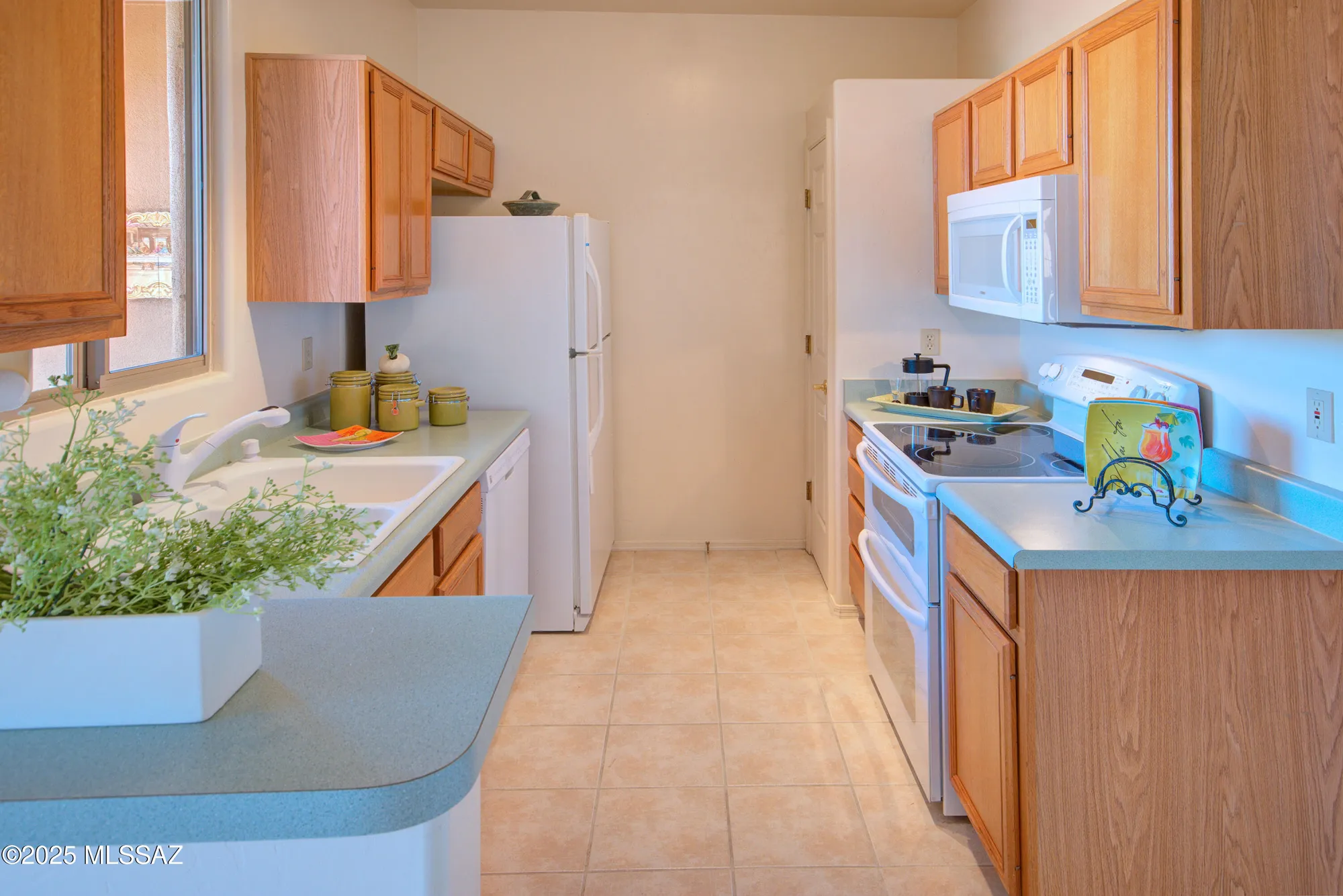 Property Slideshow image 9 of 28 | 3719 s camino del golfista, Green Valley, AZ, 85614