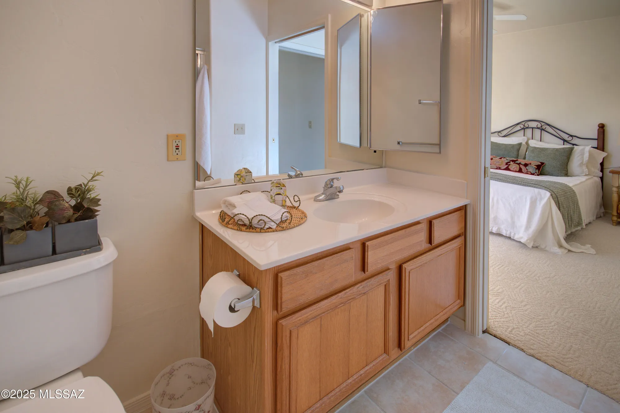 Property Slideshow image 14 of 28 | 3719 s camino del golfista, Green Valley, AZ, 85614