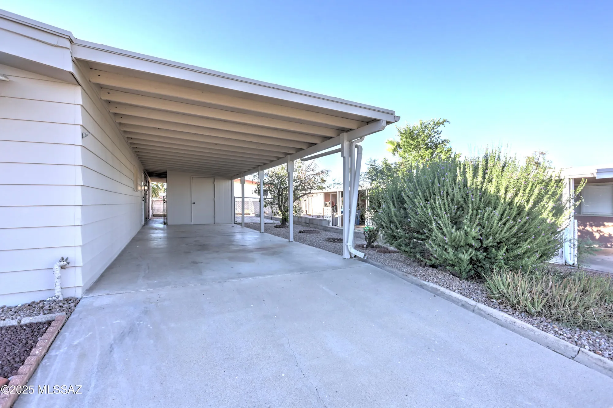 Property Slideshow image 35 of 43 | 42 w pinon dr, Green Valley, AZ, 85614