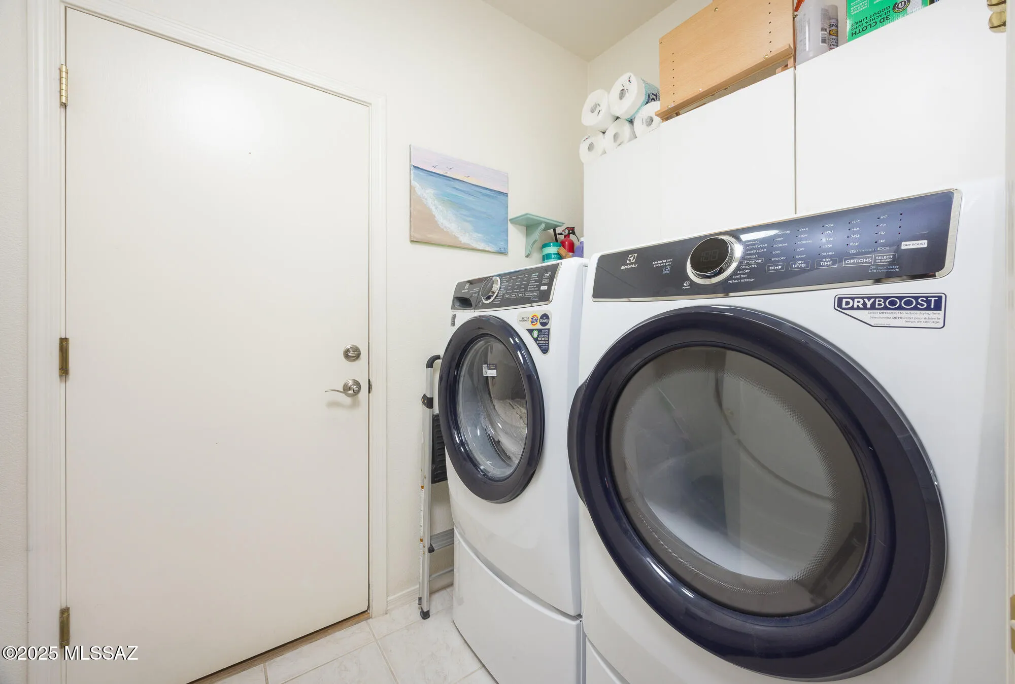 Property Slideshow image 17 of 25 | 8103 w greensleeves way, Tucson, AZ, 85743