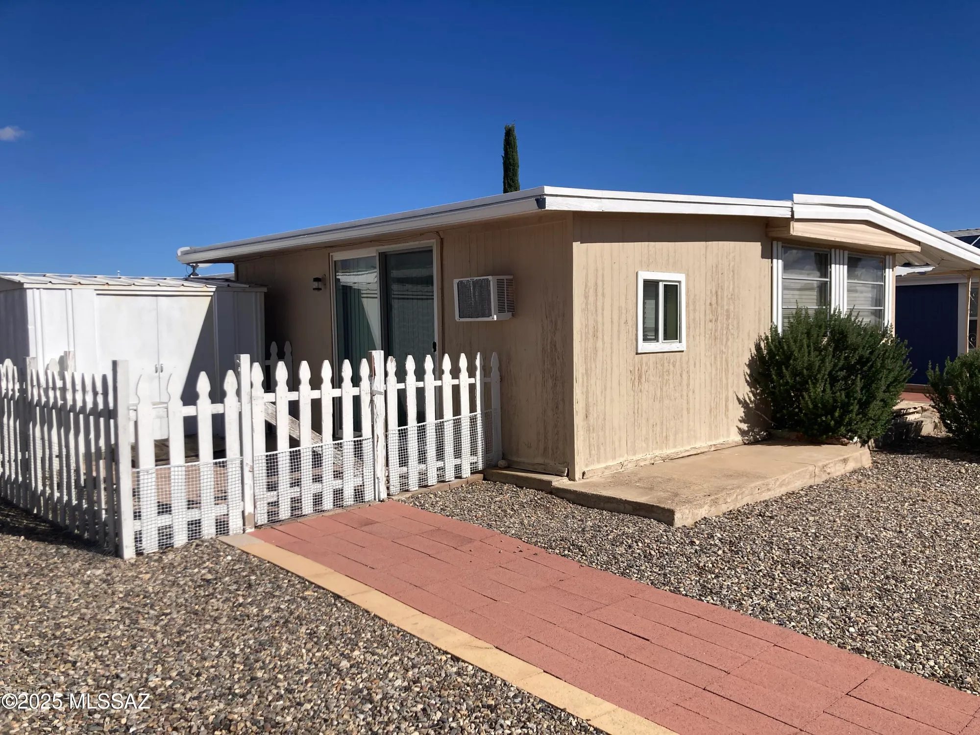 Property Slideshow image 4 of 18 | 176 w rama dr, Green Valley, AZ, 85614