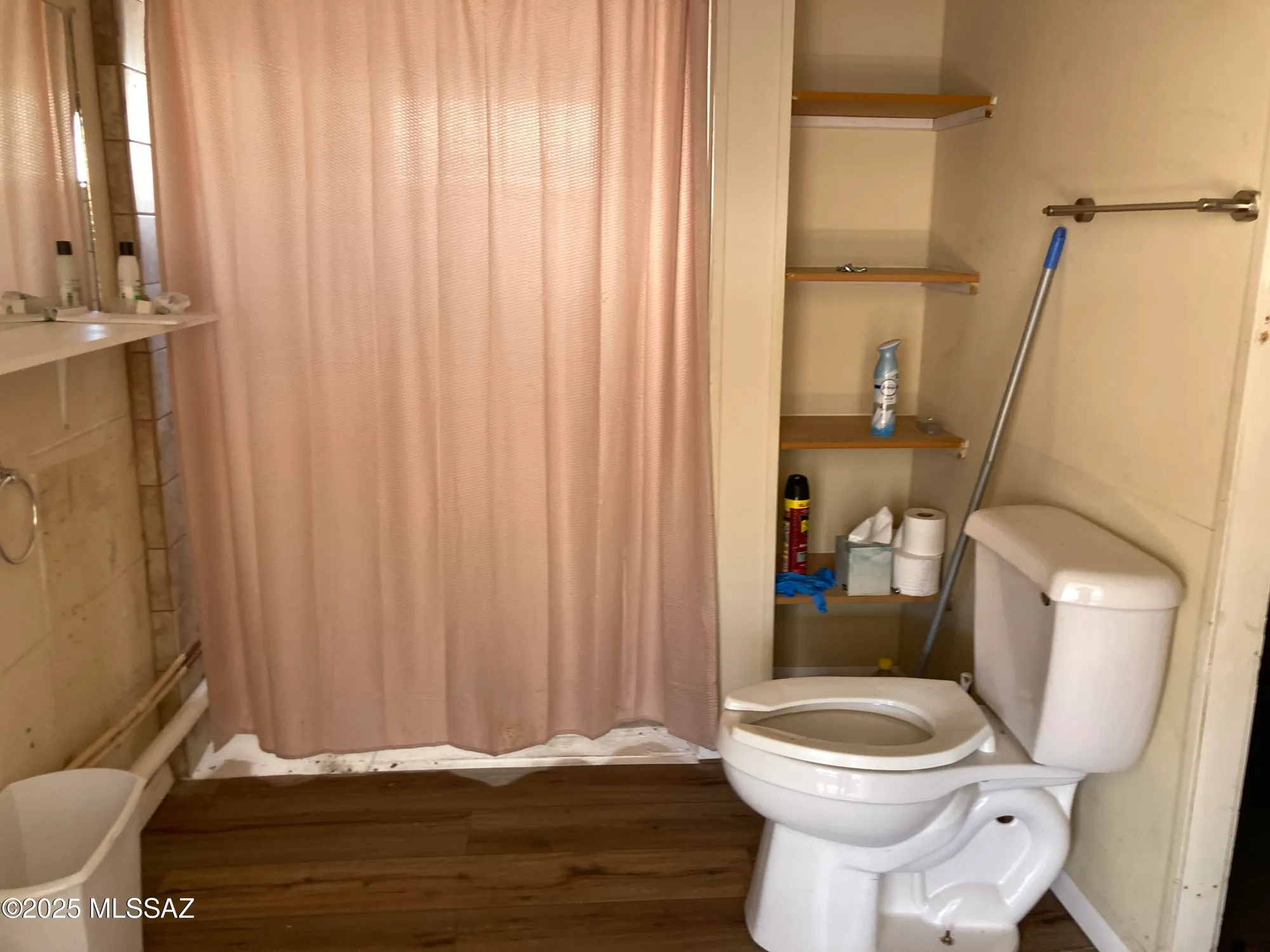 Property Slideshow image 7 of 18 | 176 w rama dr, Green Valley, AZ, 85614