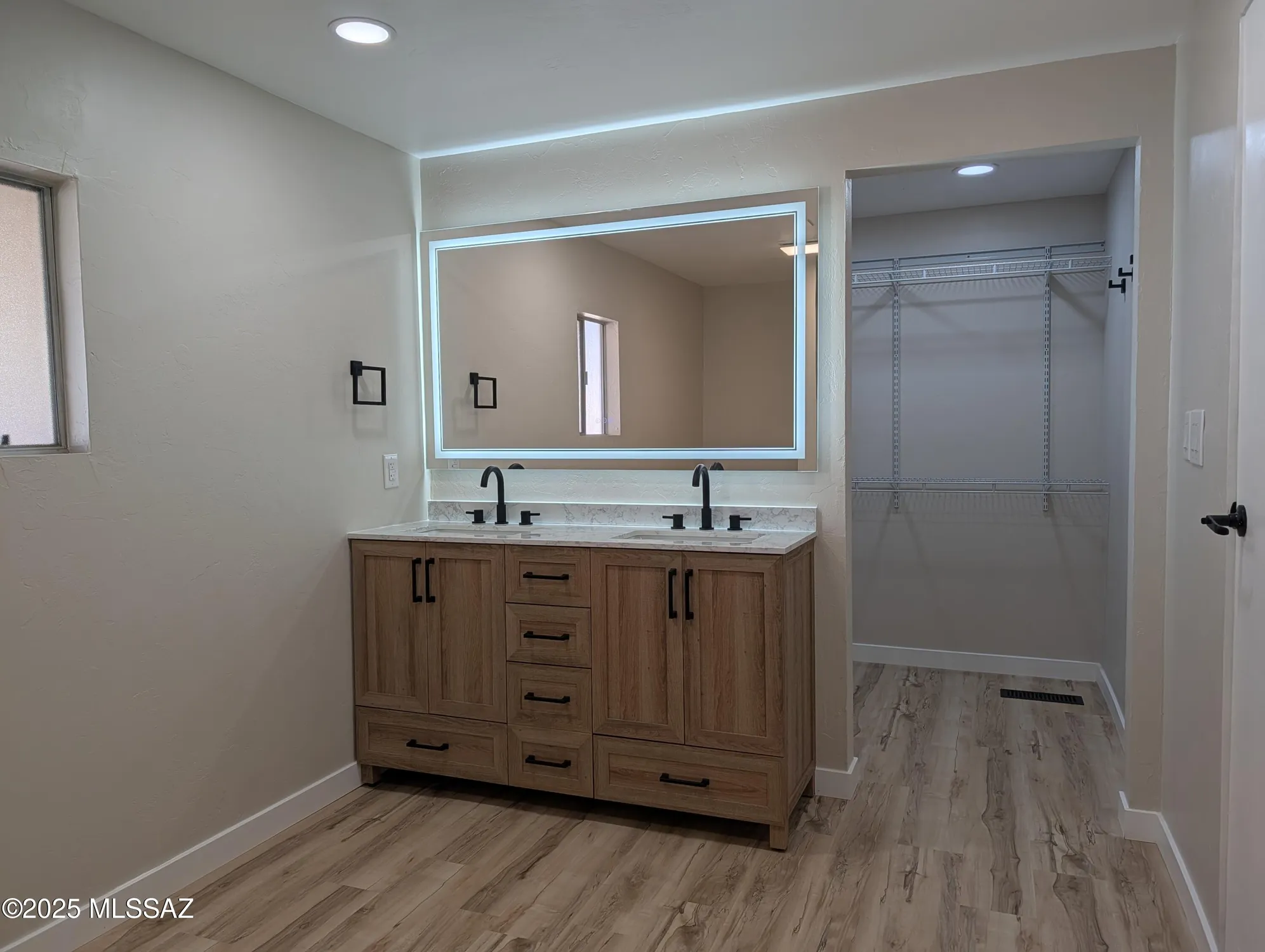 Property Slideshow image 18 of 43 | 42 w pinon dr, Green Valley, AZ, 85614