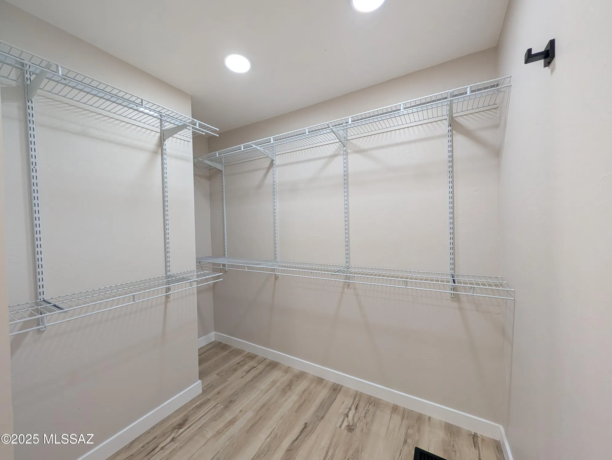 Property Slideshow image 22 of 43 | 42 w pinon dr, Green Valley, AZ, 85614